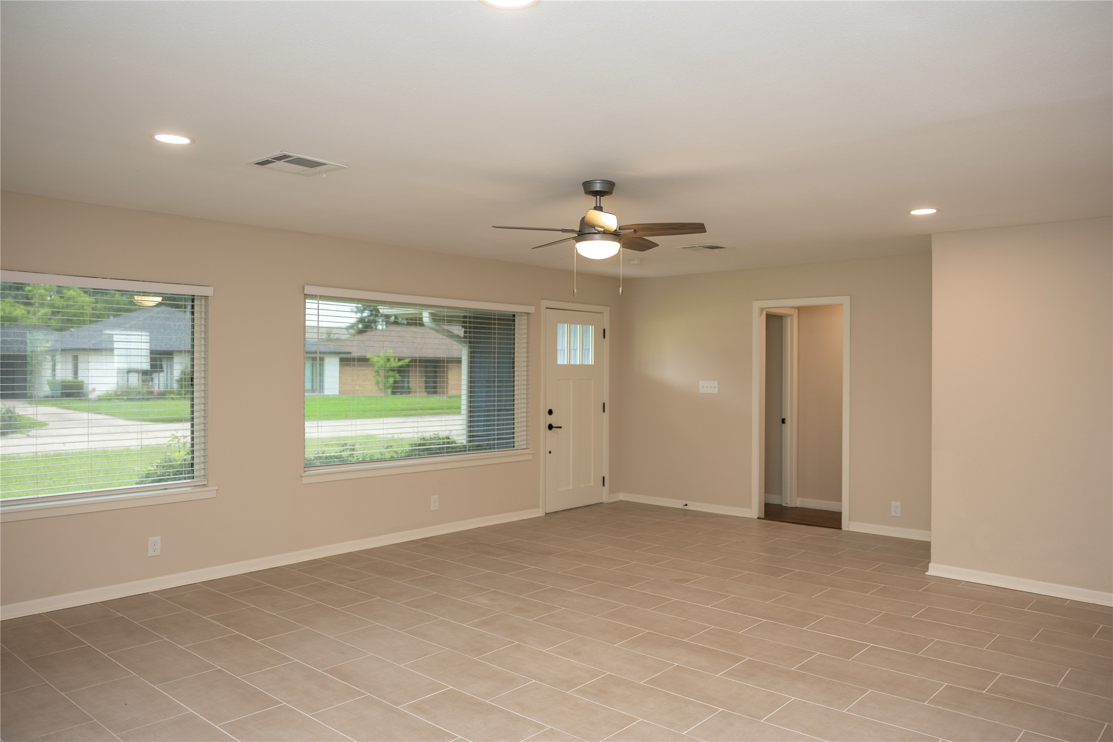 811 Sara Rose Street Property Photo 13