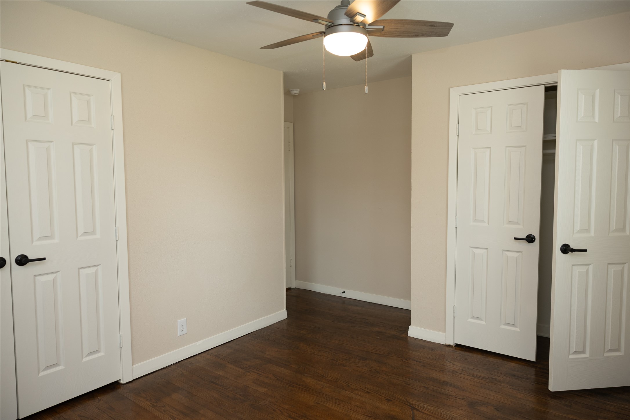 811 Sara Rose Street Property Photo 21