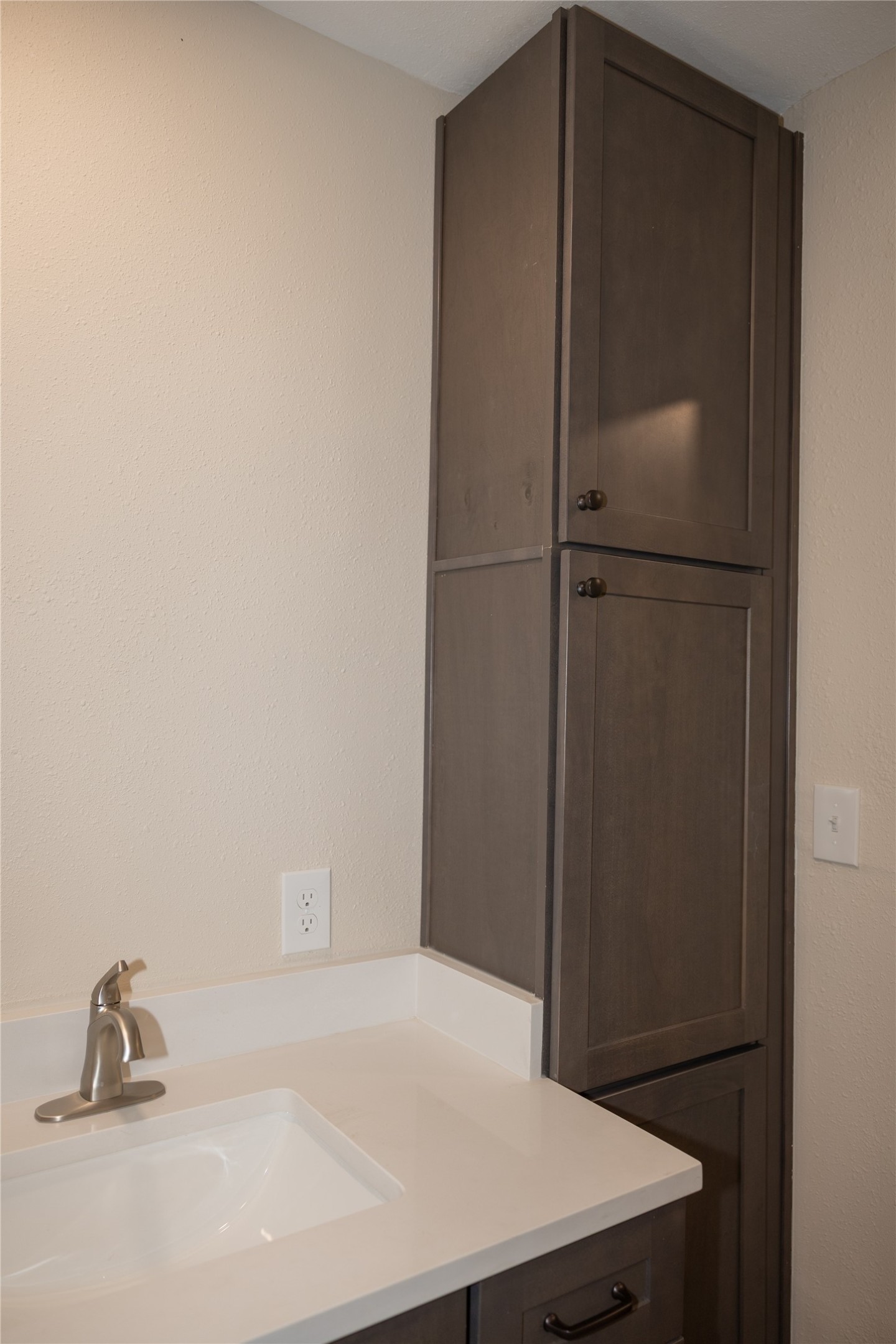 811 Sara Rose Street Property Photo 37