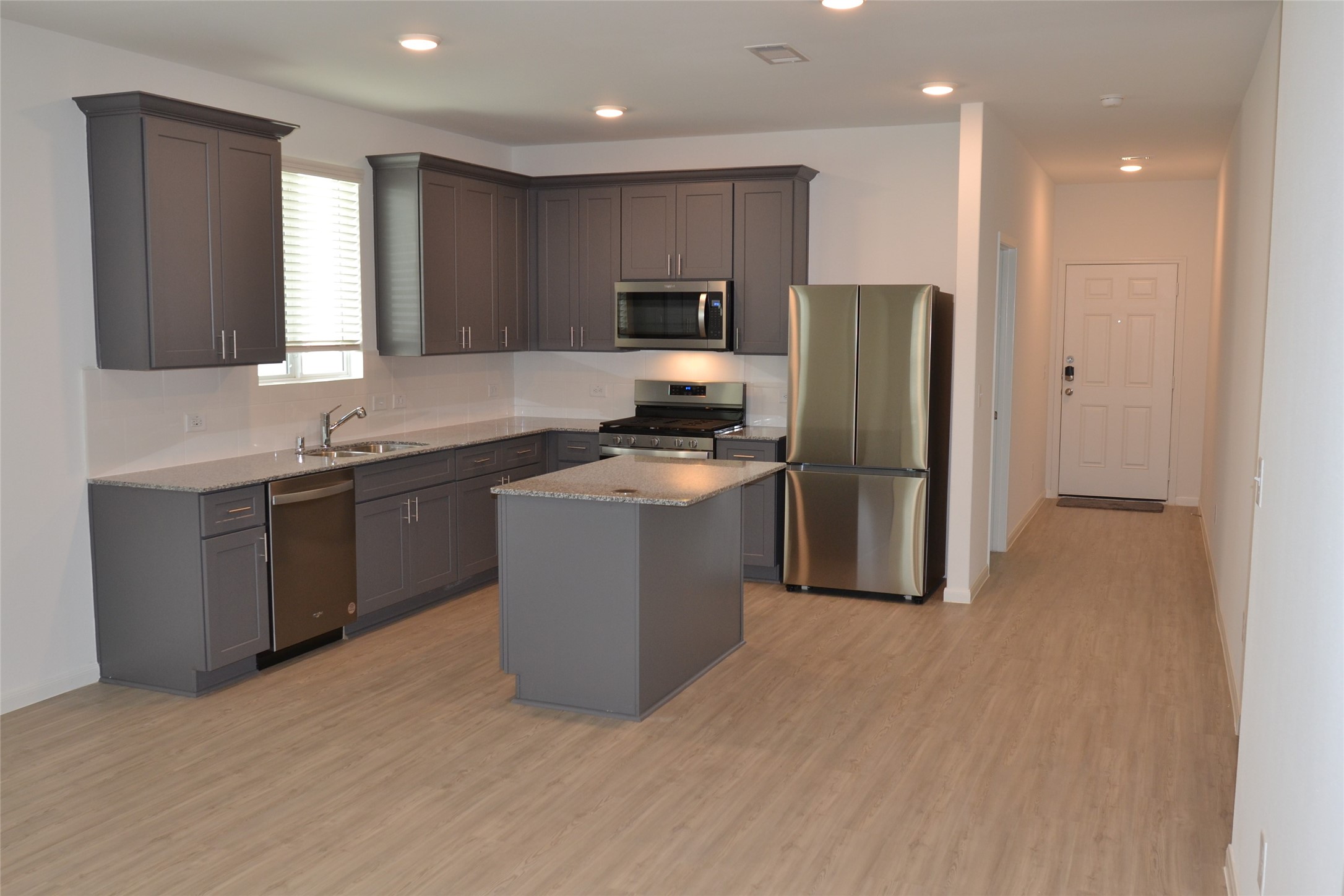 23511 Weir Box Road Property Photo 2