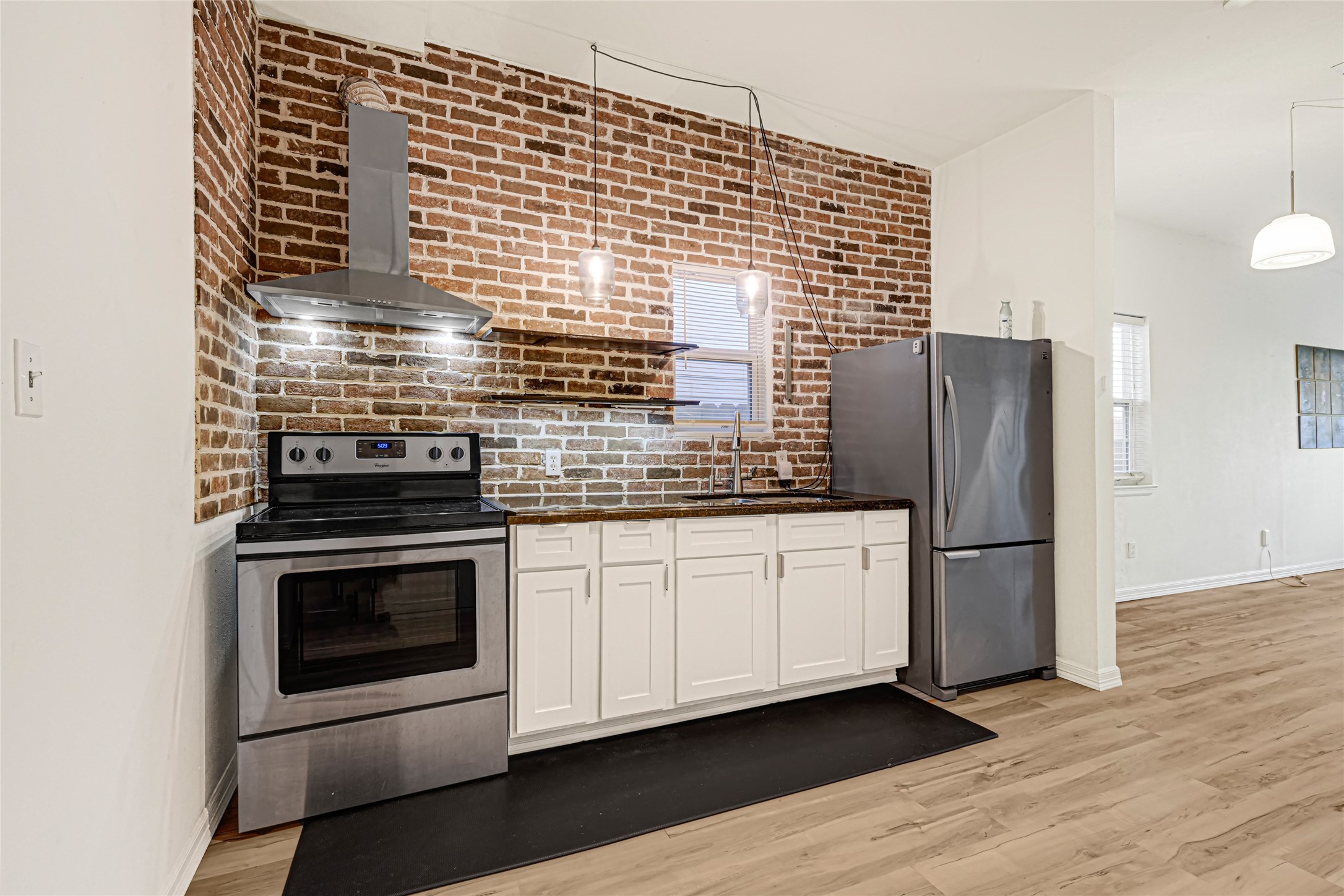 3412 Simmons Street Property Photo 14