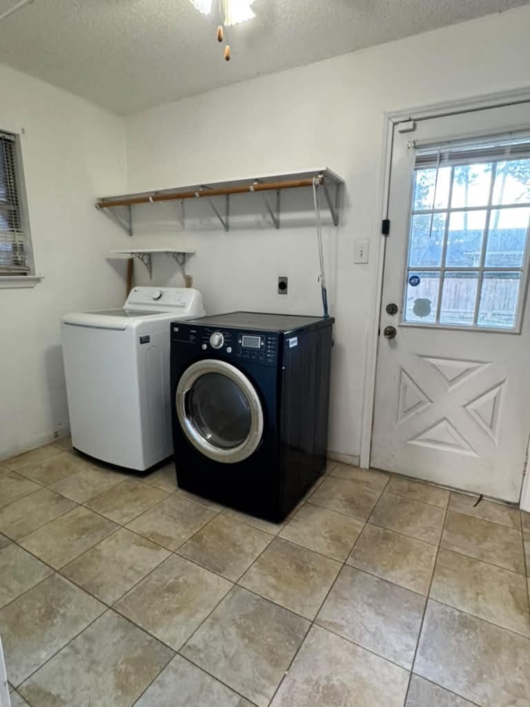 18934 Jodywood Drive Property Photo 7