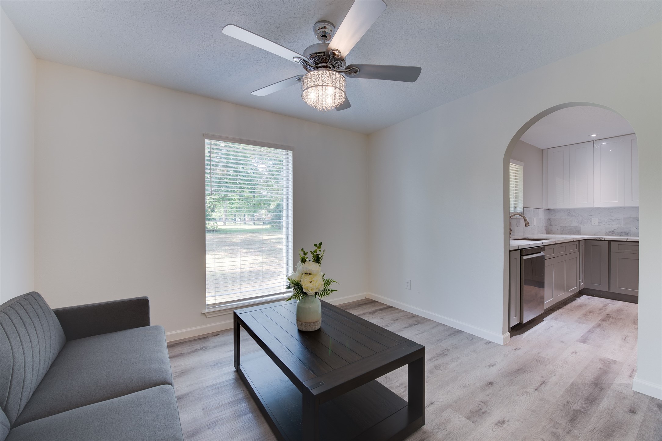 14733 Calhoun Main House Road Property Photo 6