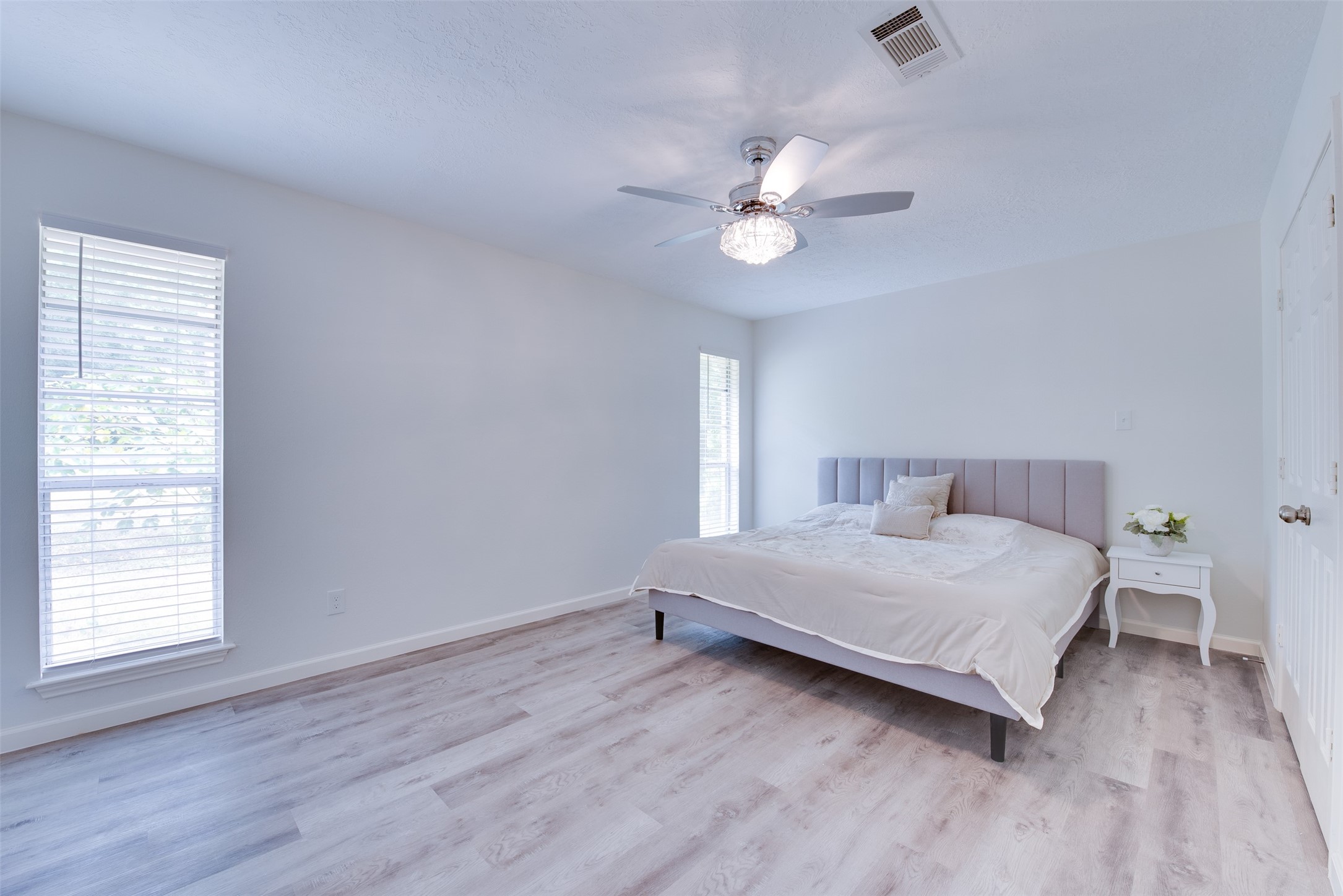 14733 Calhoun Main House Road Property Photo 18