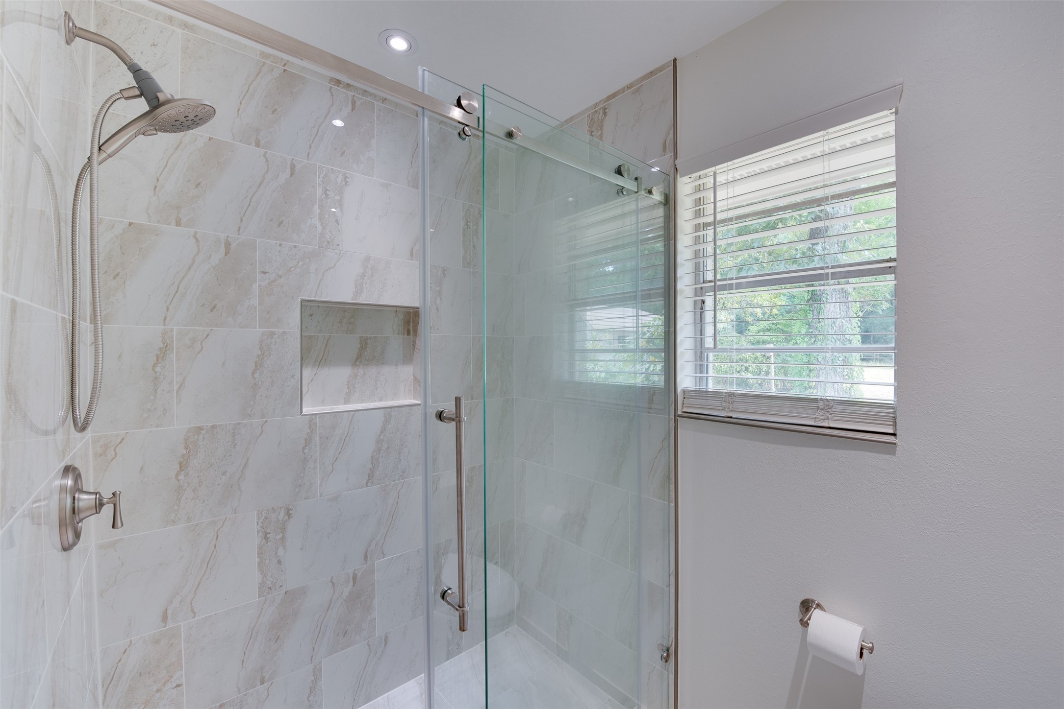 14733 Calhoun Main House Road Property Photo 20