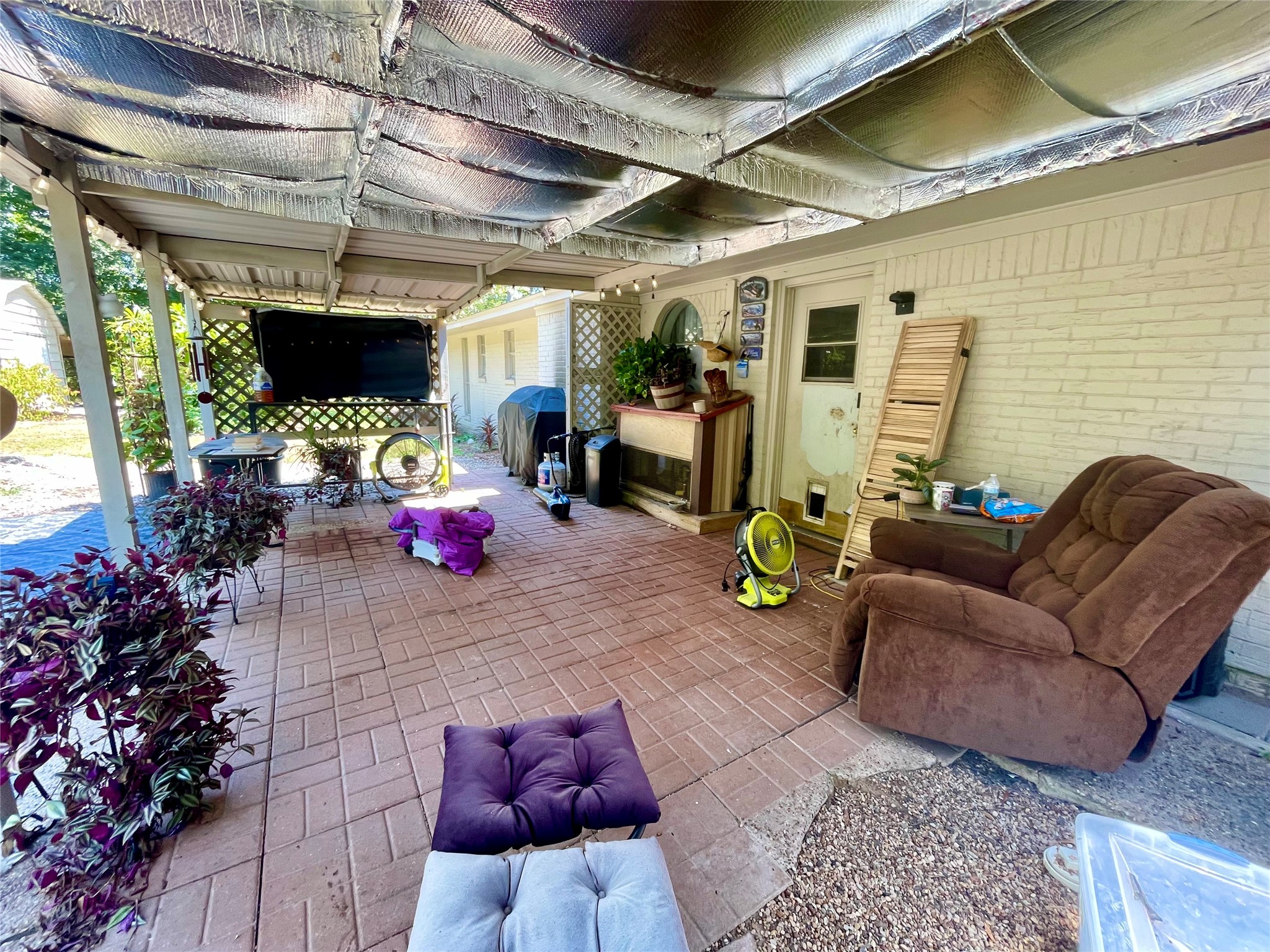 14733 Calhoun Main House Road Property Photo 28