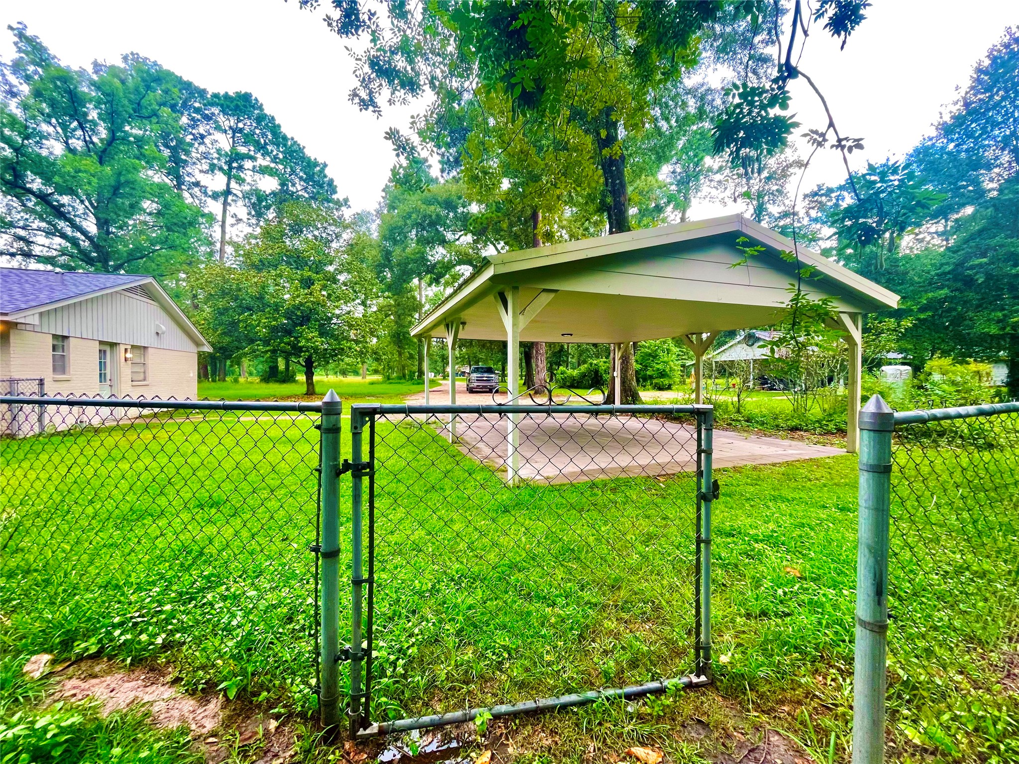 14733 Calhoun Main House Road Property Photo 31