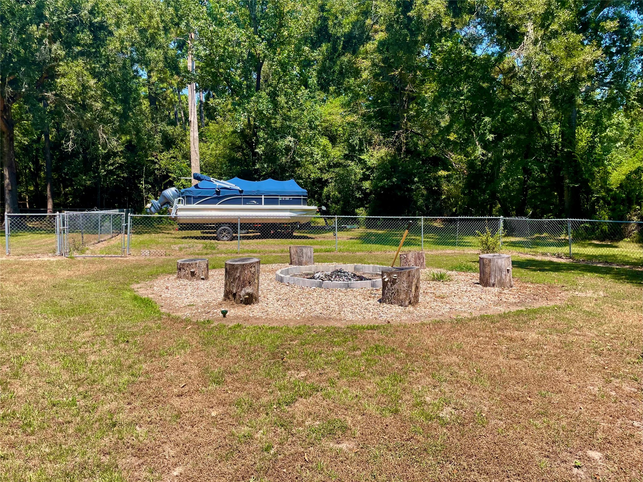 14733 Calhoun Main House Road Property Photo 32