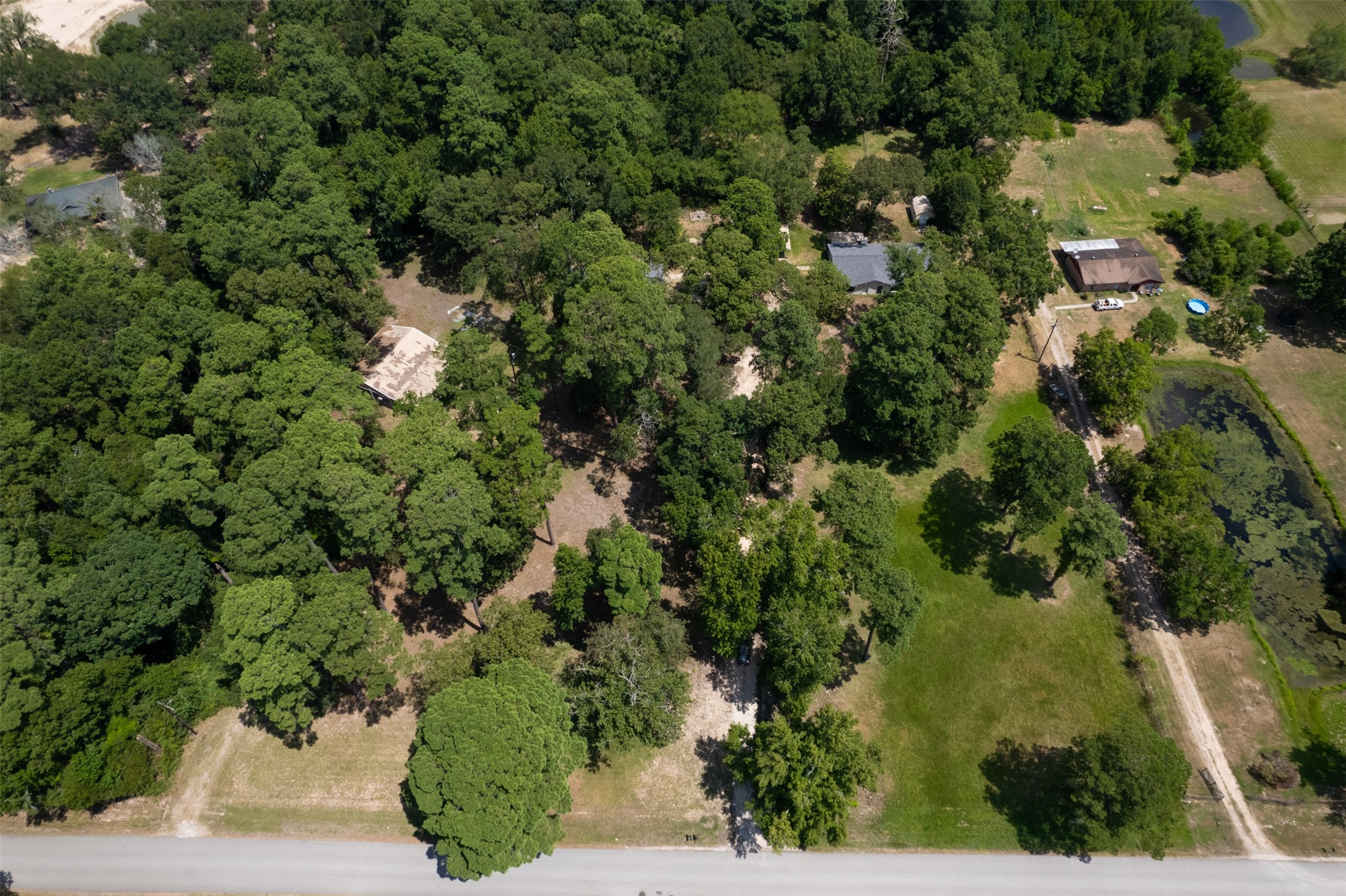 14733 Calhoun Main House Road Property Photo 39