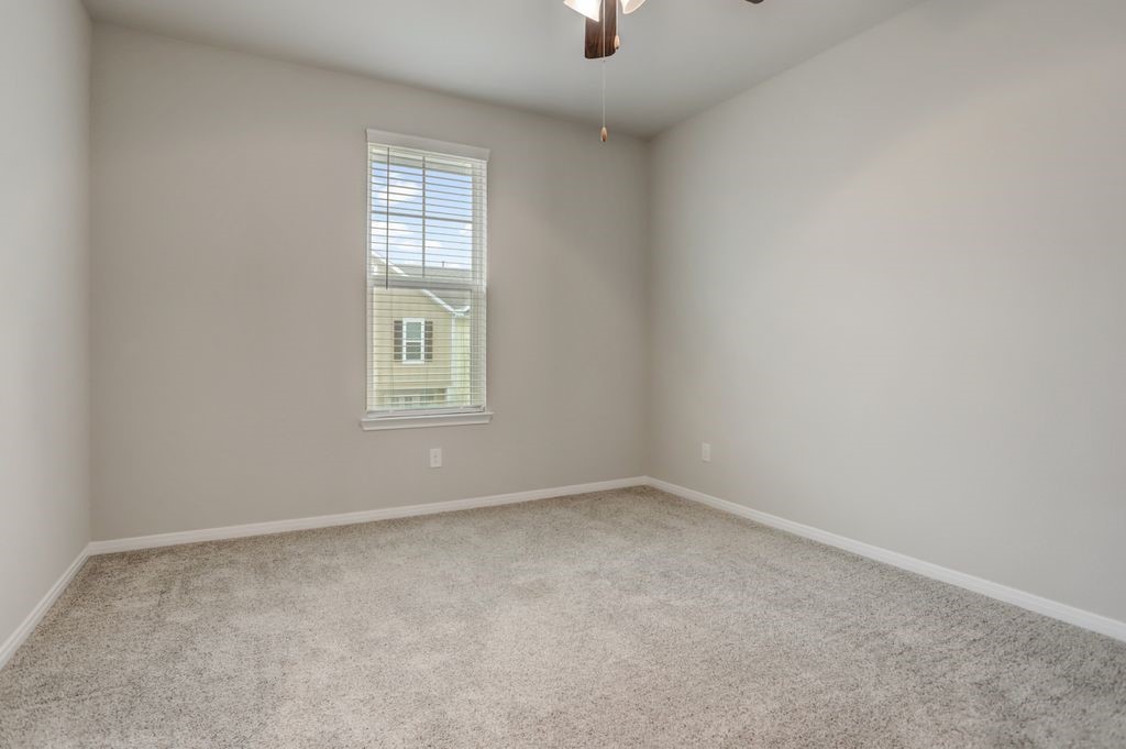 2714 Veranda Falls Property Photo 22