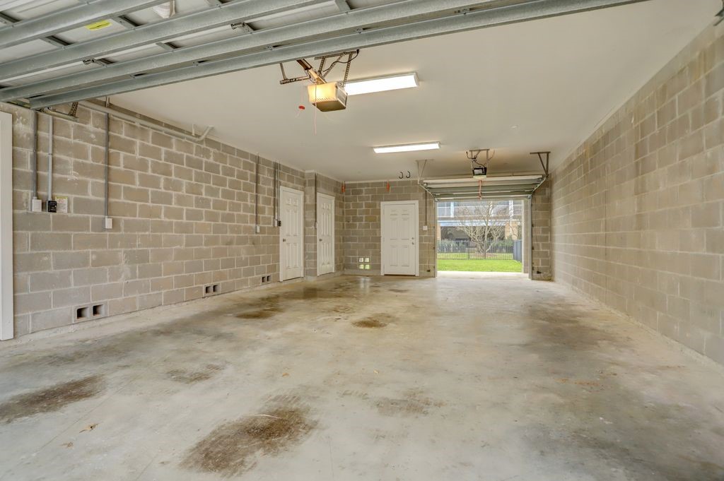 2714 Veranda Falls Property Photo 27