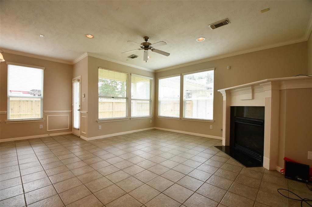 919 Fisher Street D Property Photo 16