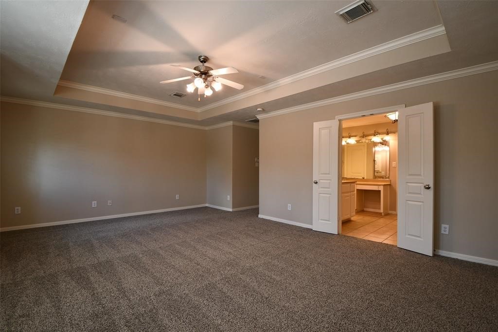 919 Fisher Street D Property Photo 23