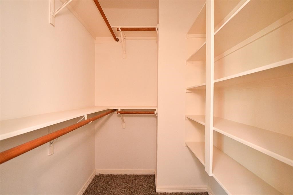 919 Fisher Street D Property Photo 33