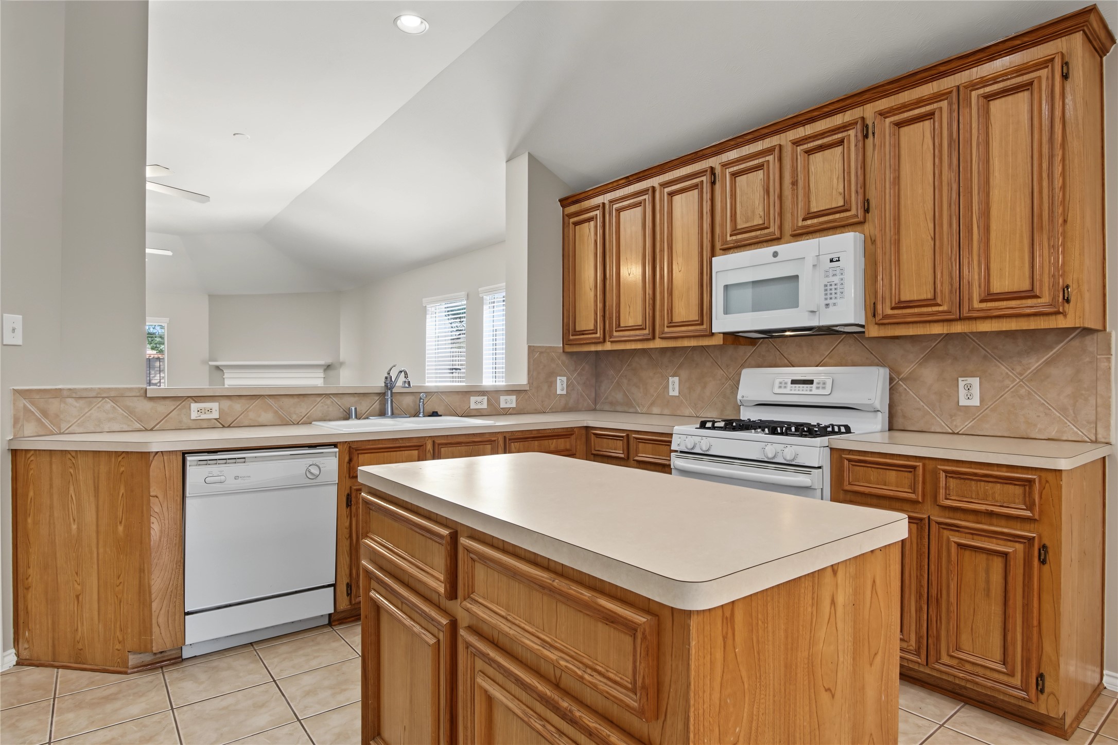 15355 Ochre Leaf Trail Property Photo 15