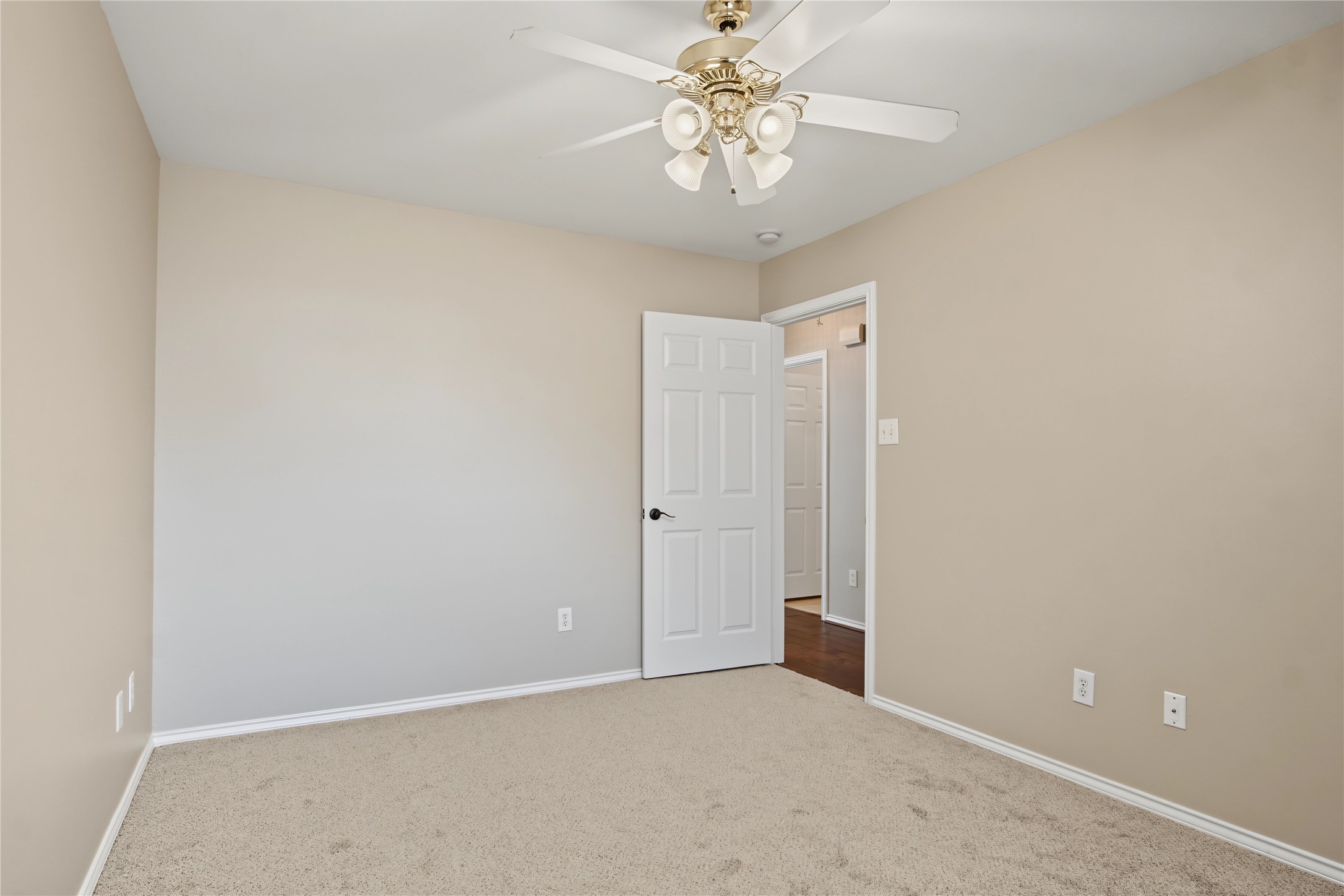 15355 Ochre Leaf Trail Property Photo 22