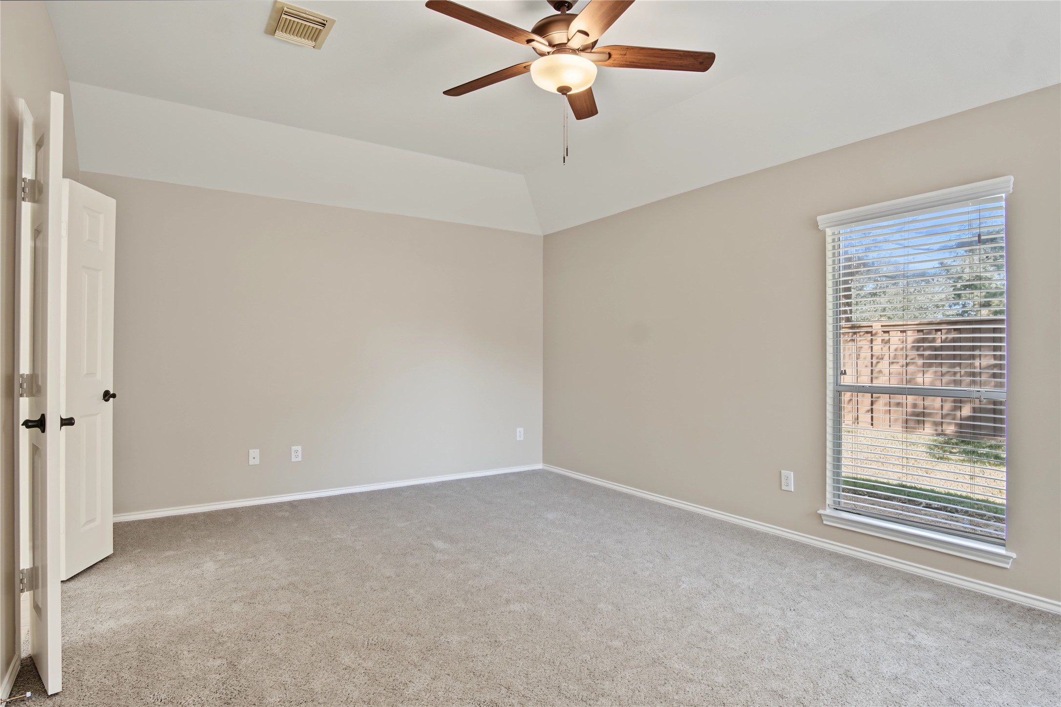 15355 Ochre Leaf Trail Property Photo 25
