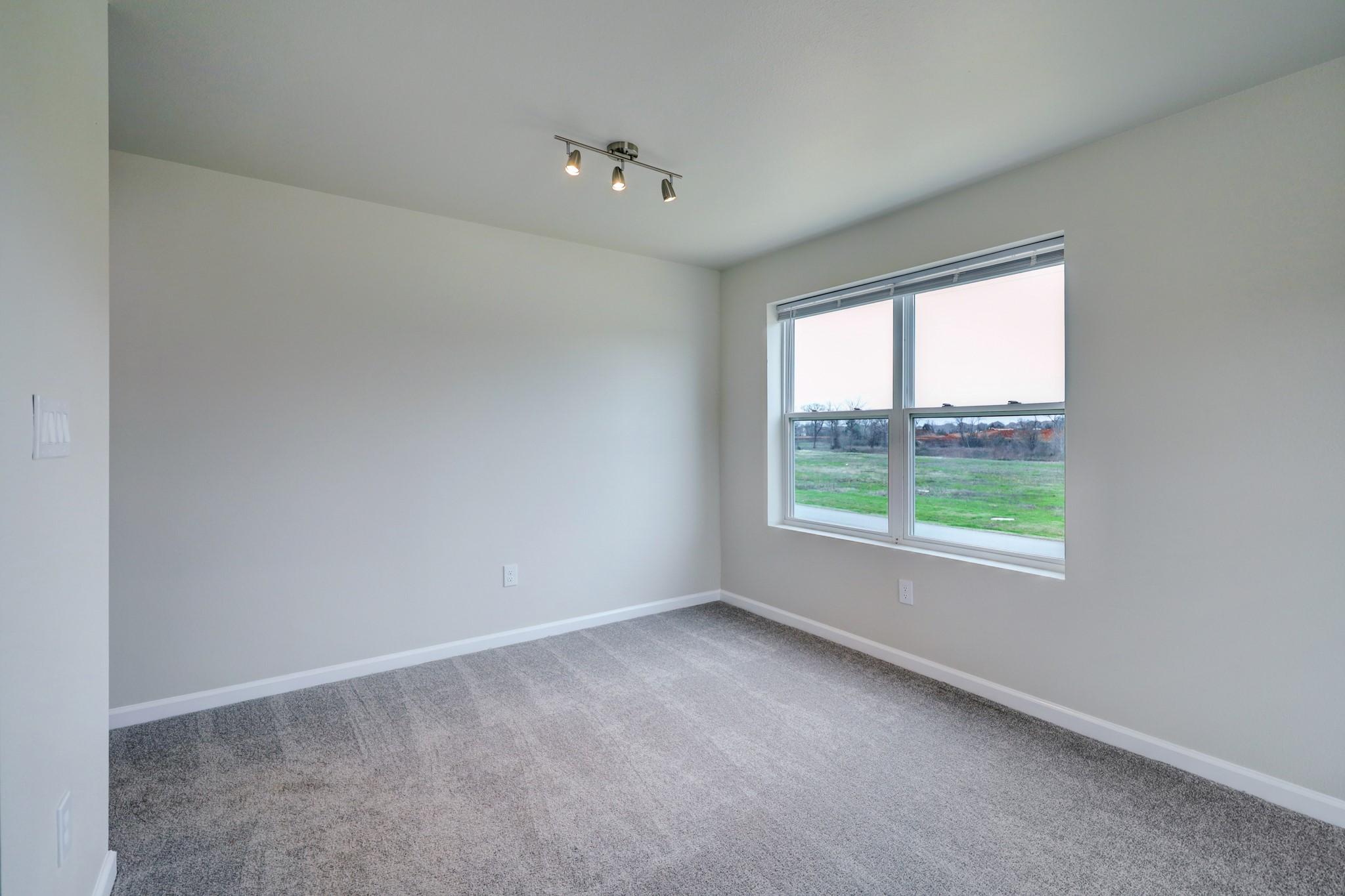 155 Plez Morgan Drive 10c Property Photo 12