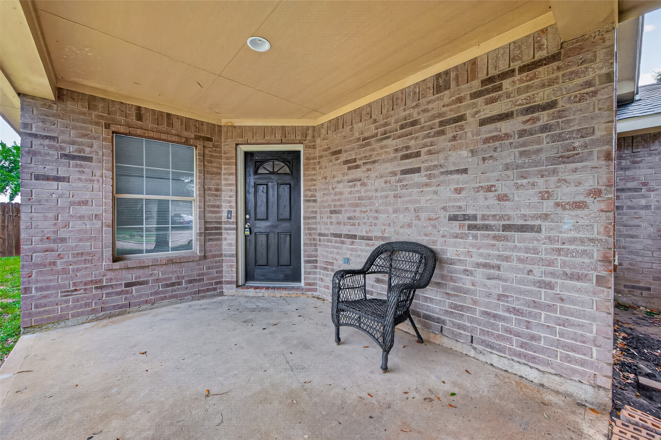 17230 Hollow Sands Court Property Photo 6