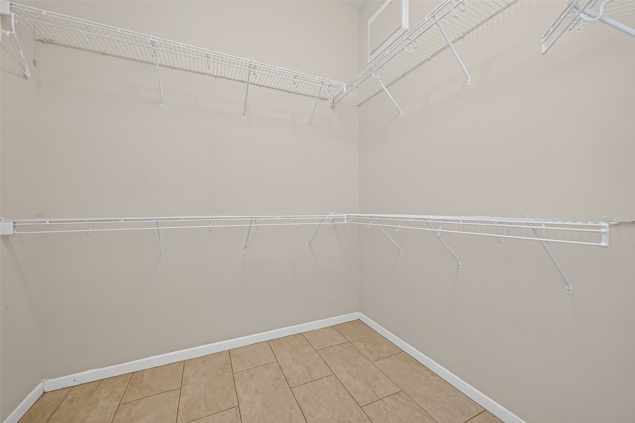 17230 Hollow Sands Court Property Photo 33