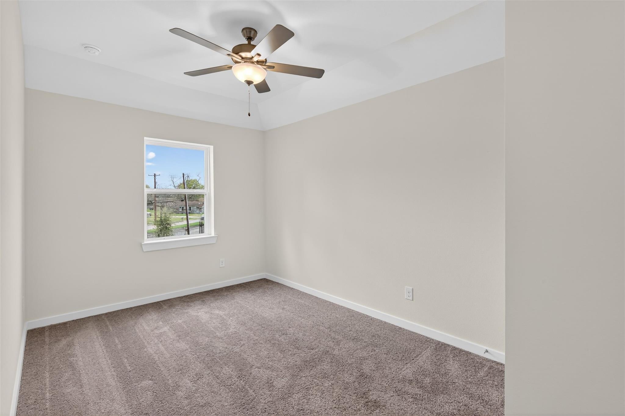 9111 Highland Northern Way, Houston Tx 77088 Property Photo 19