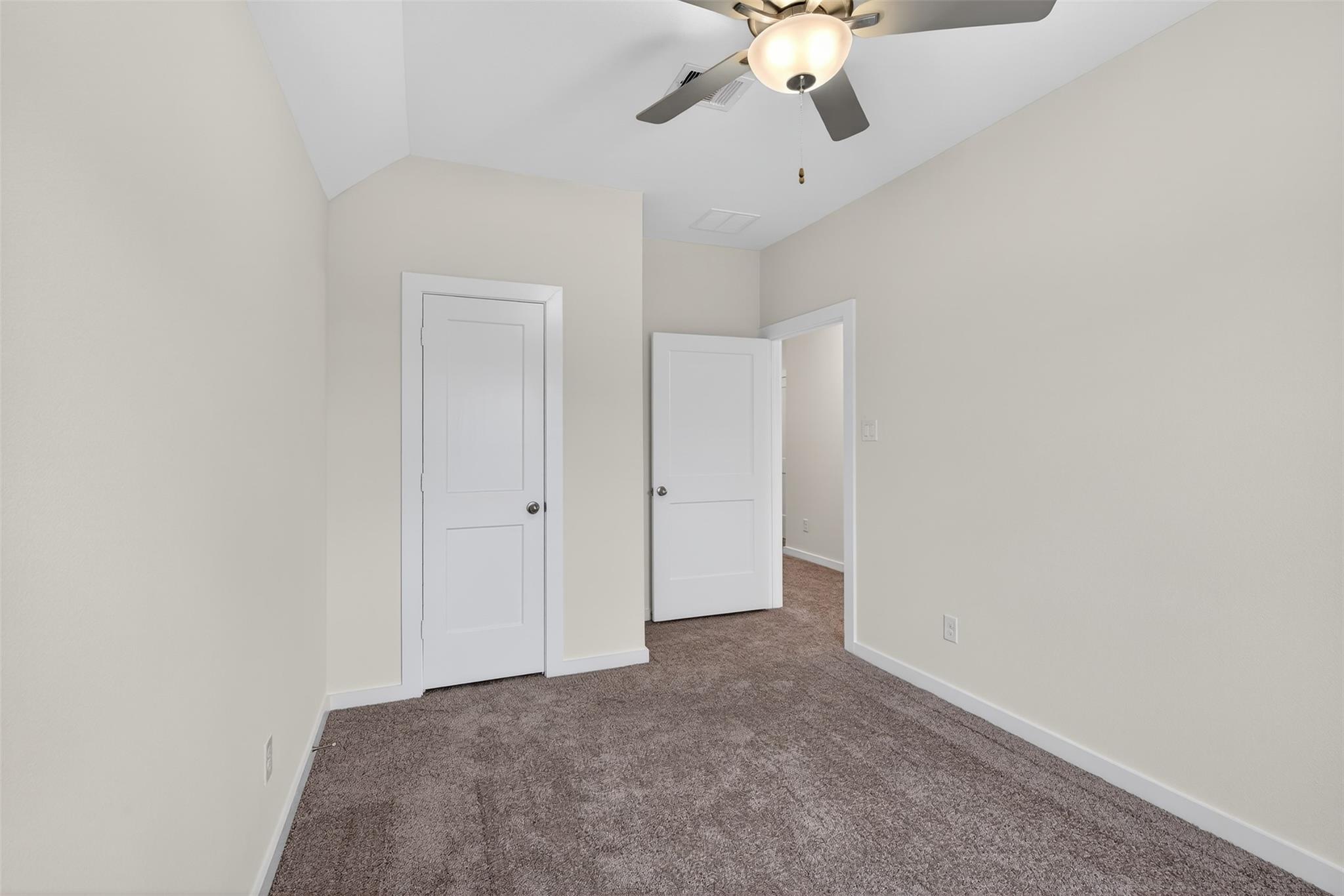 9111 Highland Northern Way, Houston Tx 77088 Property Photo 21