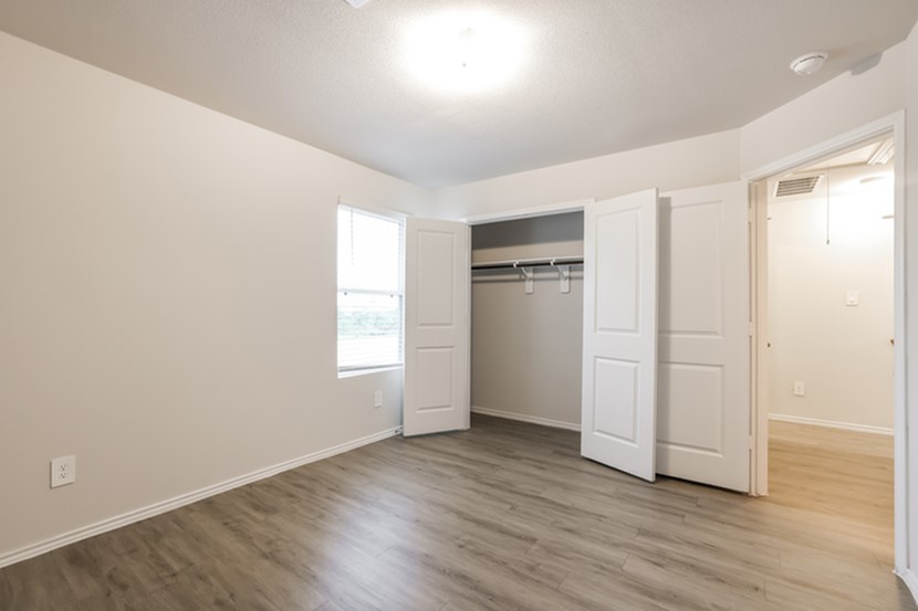 2650 Bouvardia Way Property Photo 10
