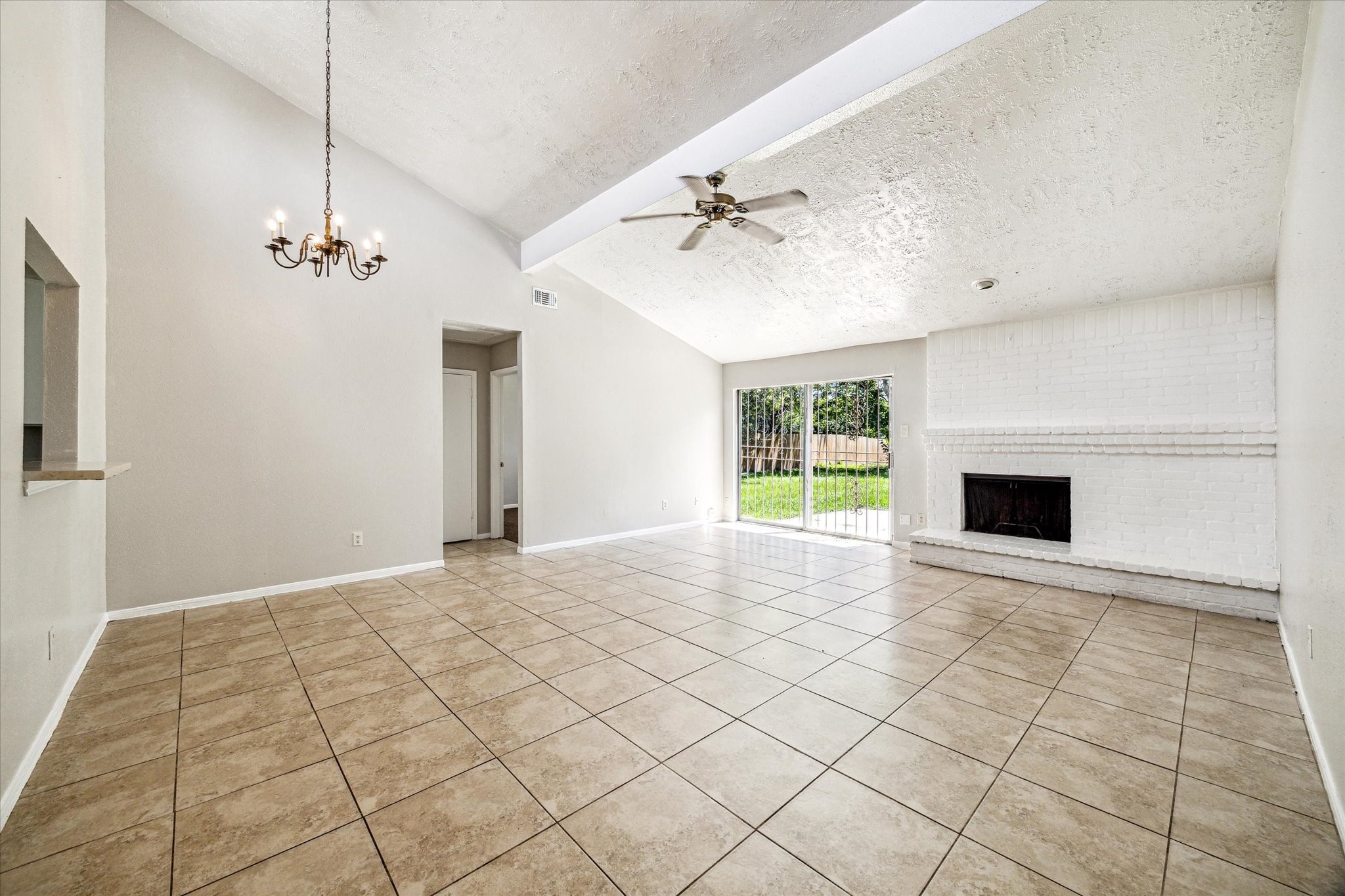 12202 Mckamy Drive Property Photo 6