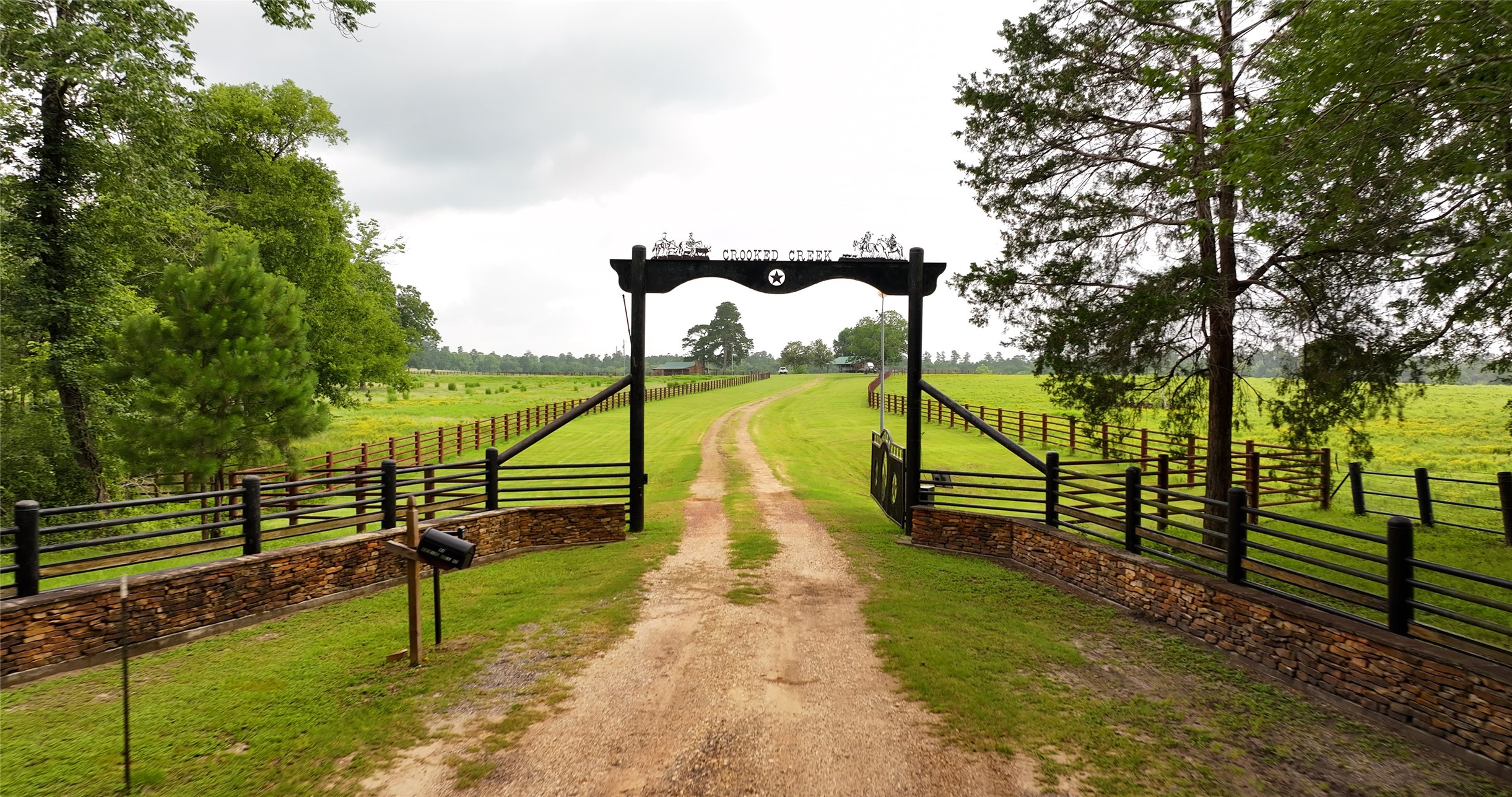 44 Bucking Bull Road Property Photo 2
