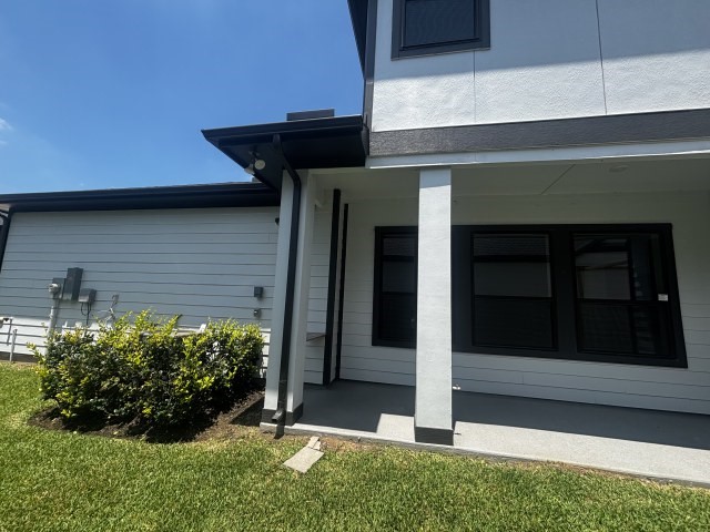 1531 Noble Park Drive Property Photo 2