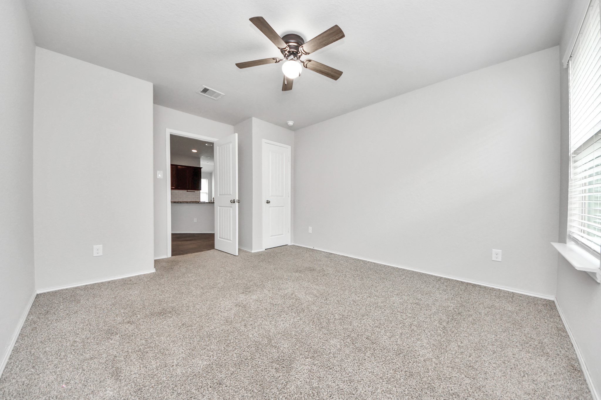 8302 Rose Petals Lane Property Photo 22