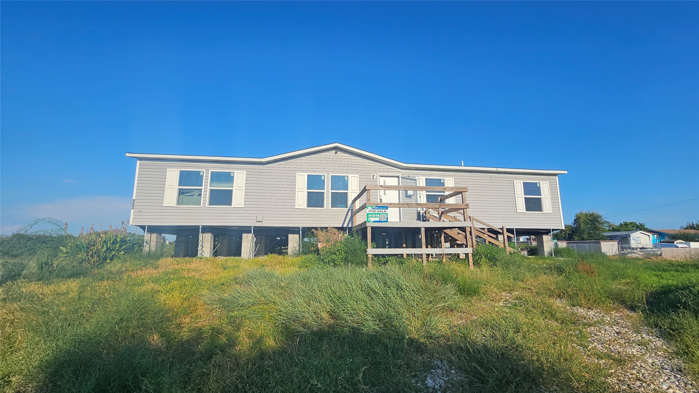 903 22nd Street Property Photo 1