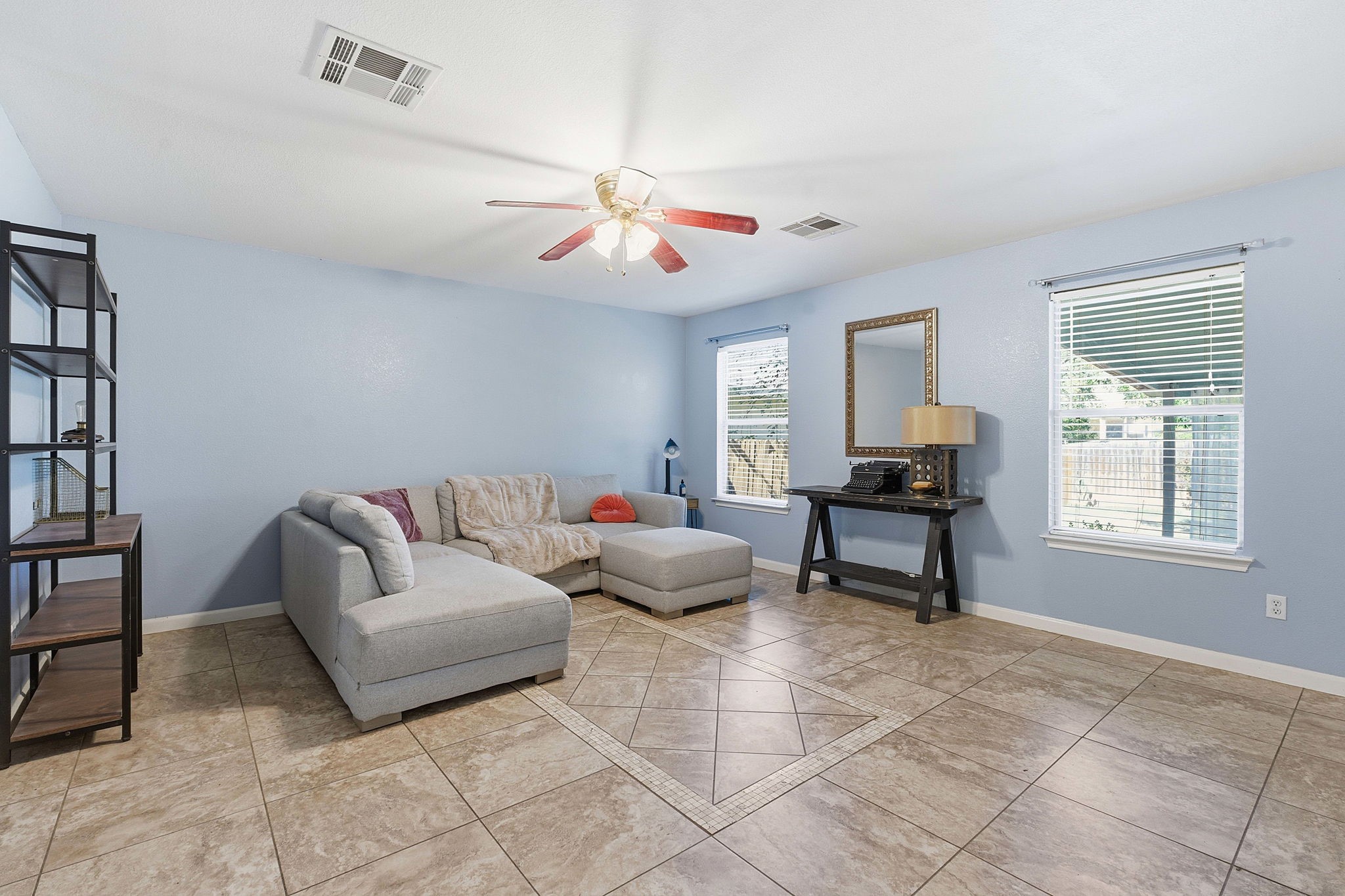 229 Black Forest Property Photo 7