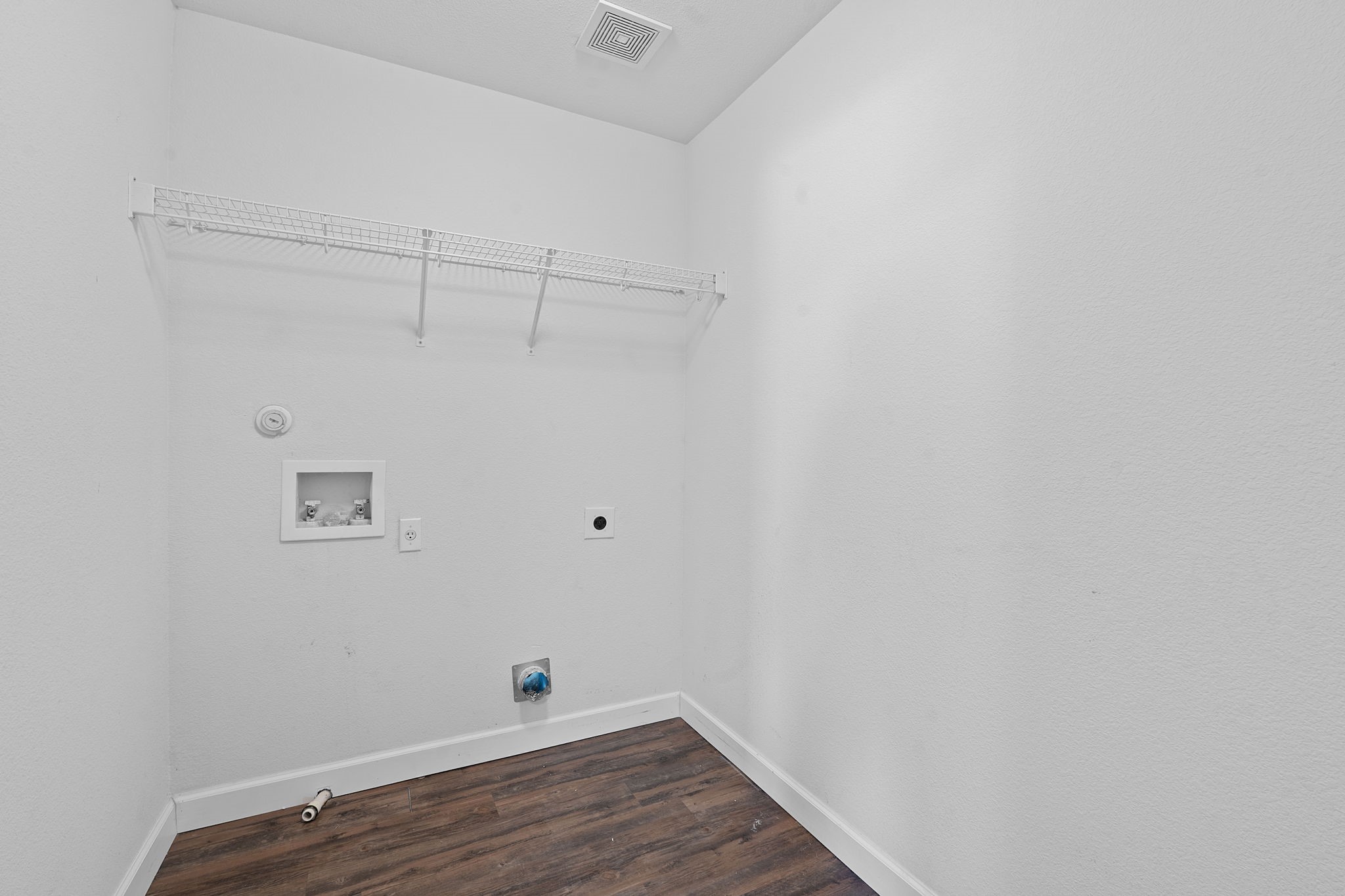229 Black Forest Property Photo 26