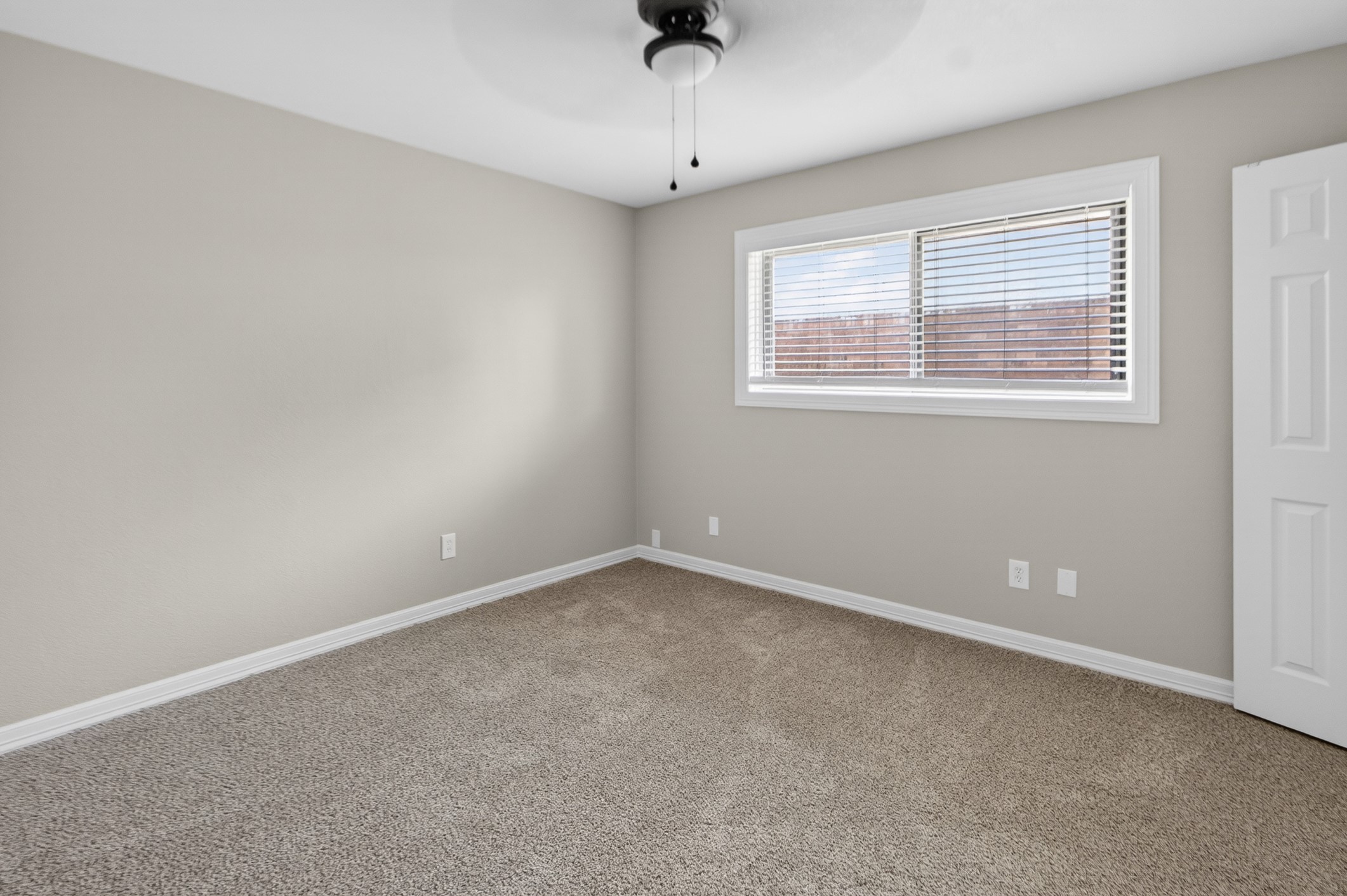 2027 Ottawa Lane Property Photo 15