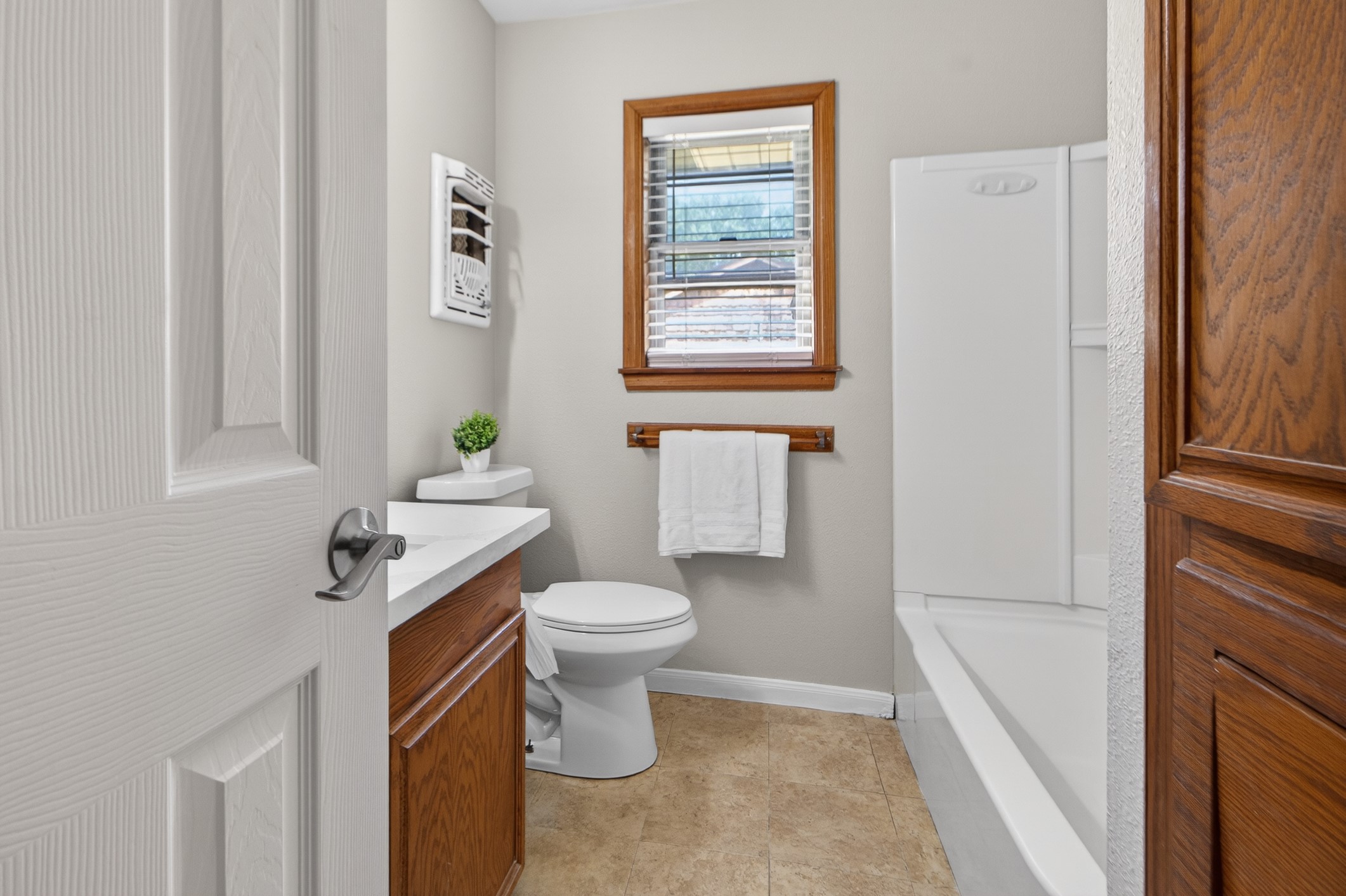 2027 Ottawa Lane Property Photo 17