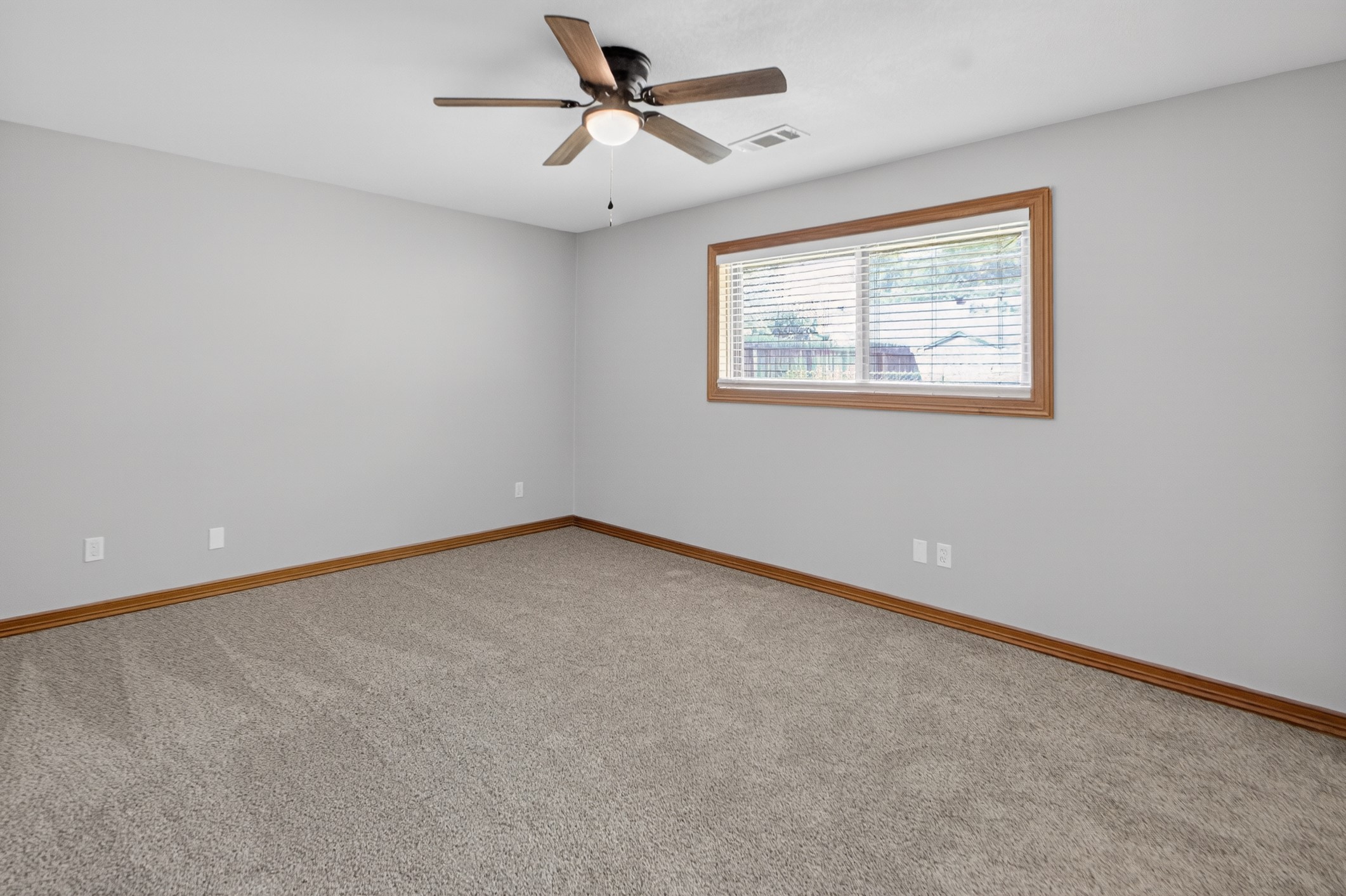 2027 Ottawa Lane Property Photo 20