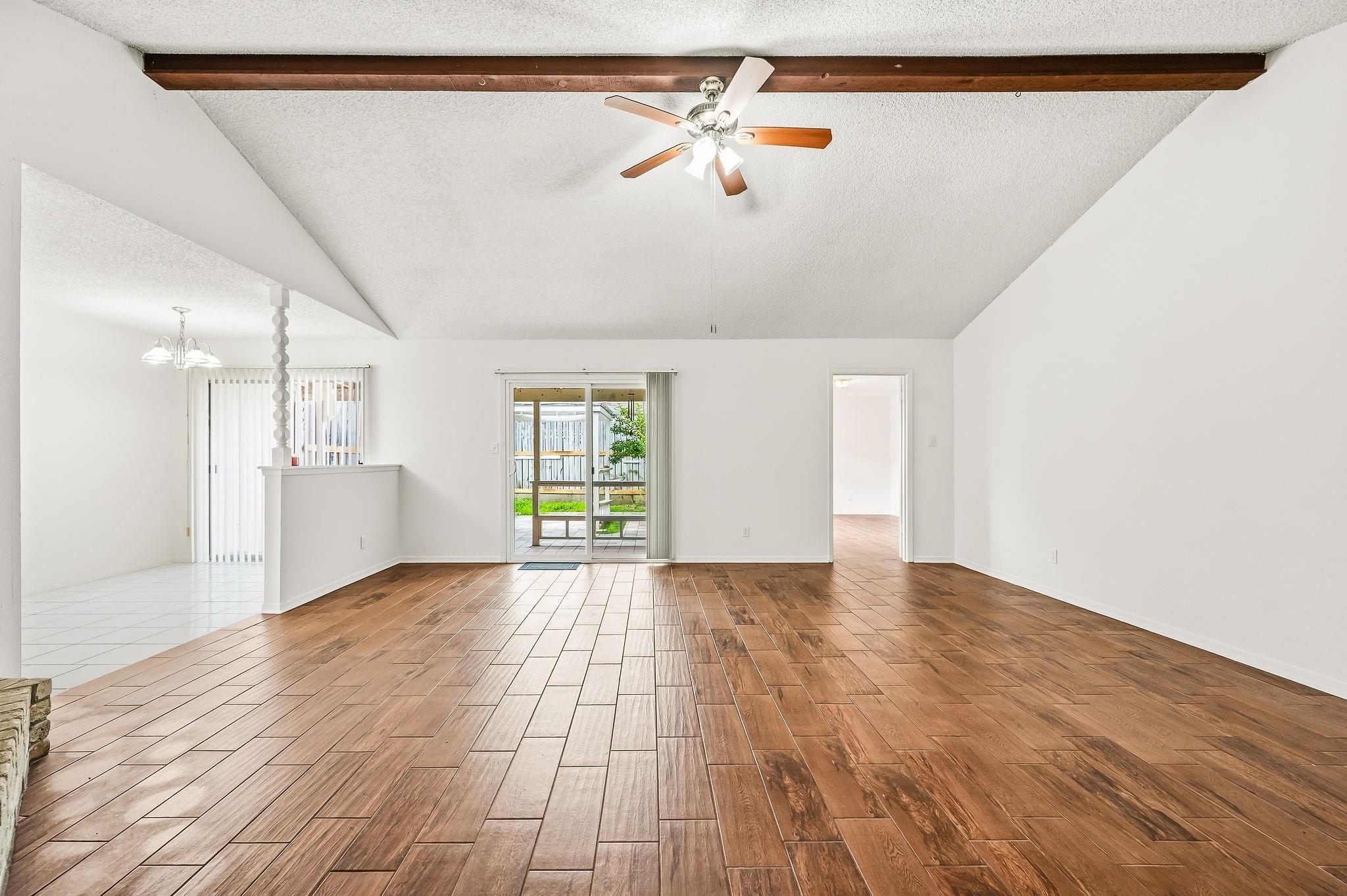 6122 Havendale Drive Property Photo 11