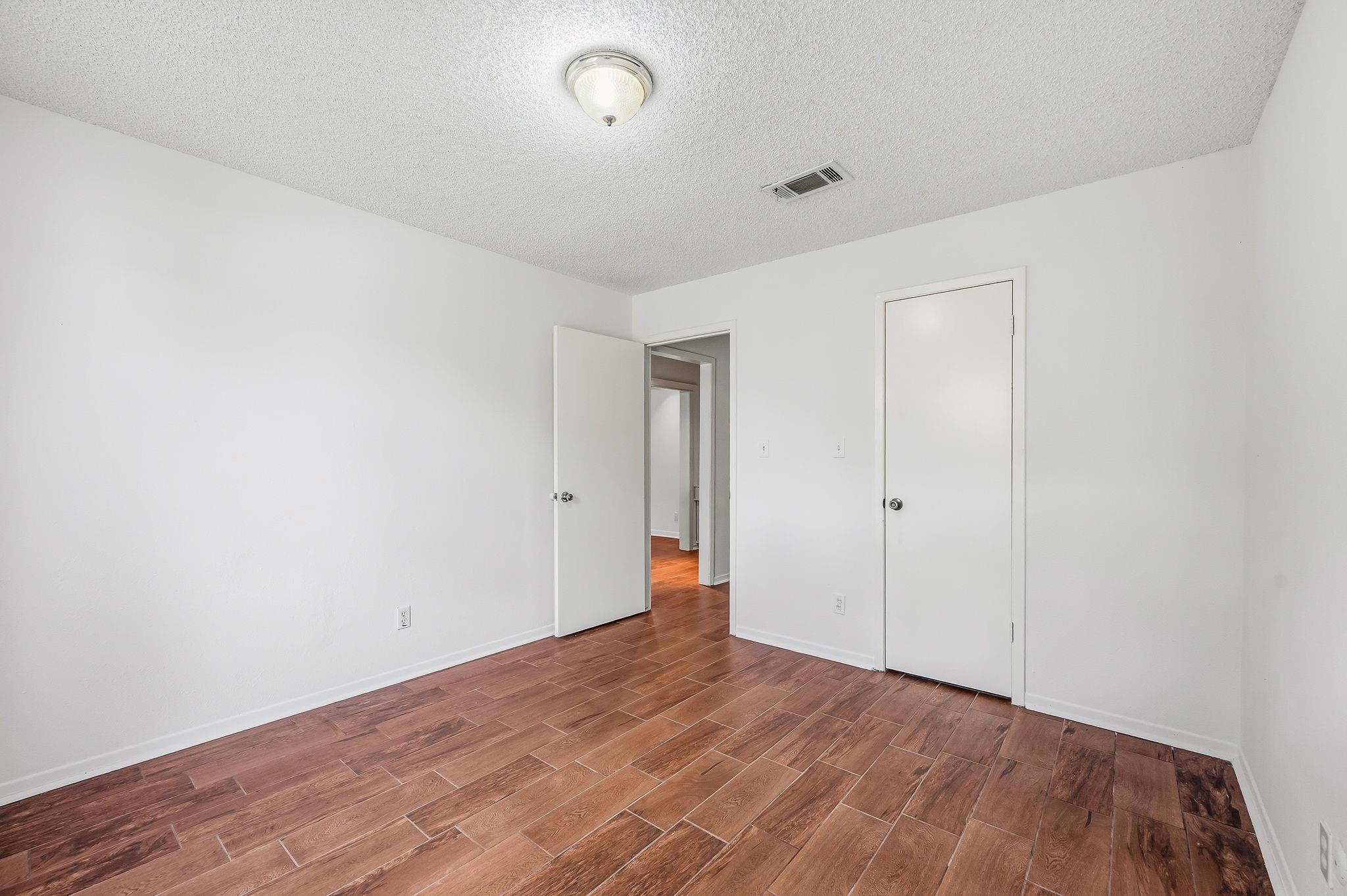 6122 Havendale Drive Property Photo 24