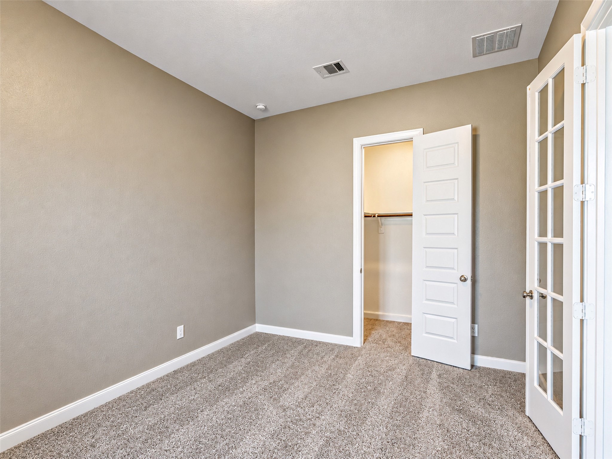 2309 Rosehill Garden Trail Property Photo 8