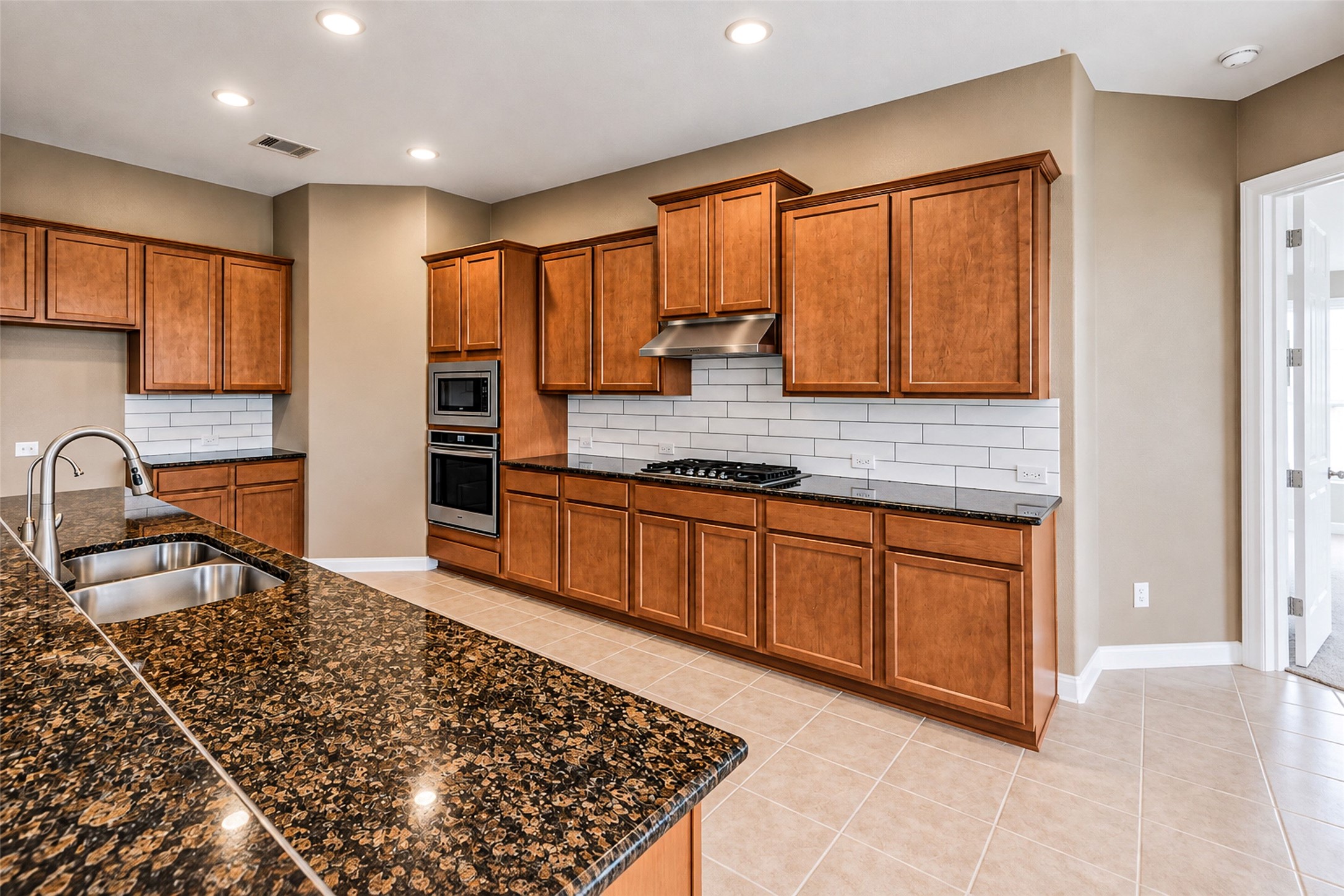 2309 Rosehill Garden Trail Property Photo 28