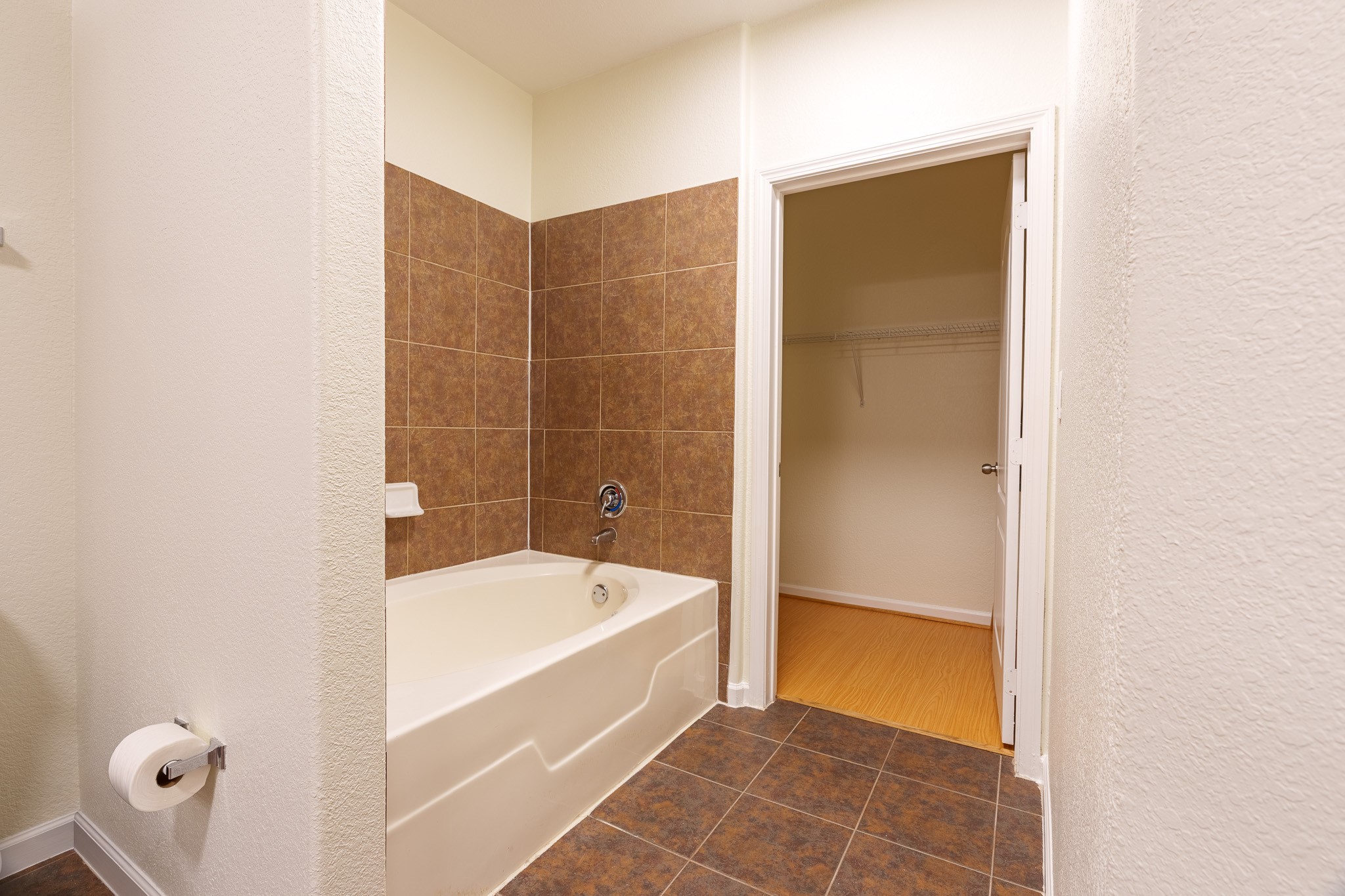 1711 Old Spanish Trail 312 Property Photo 15