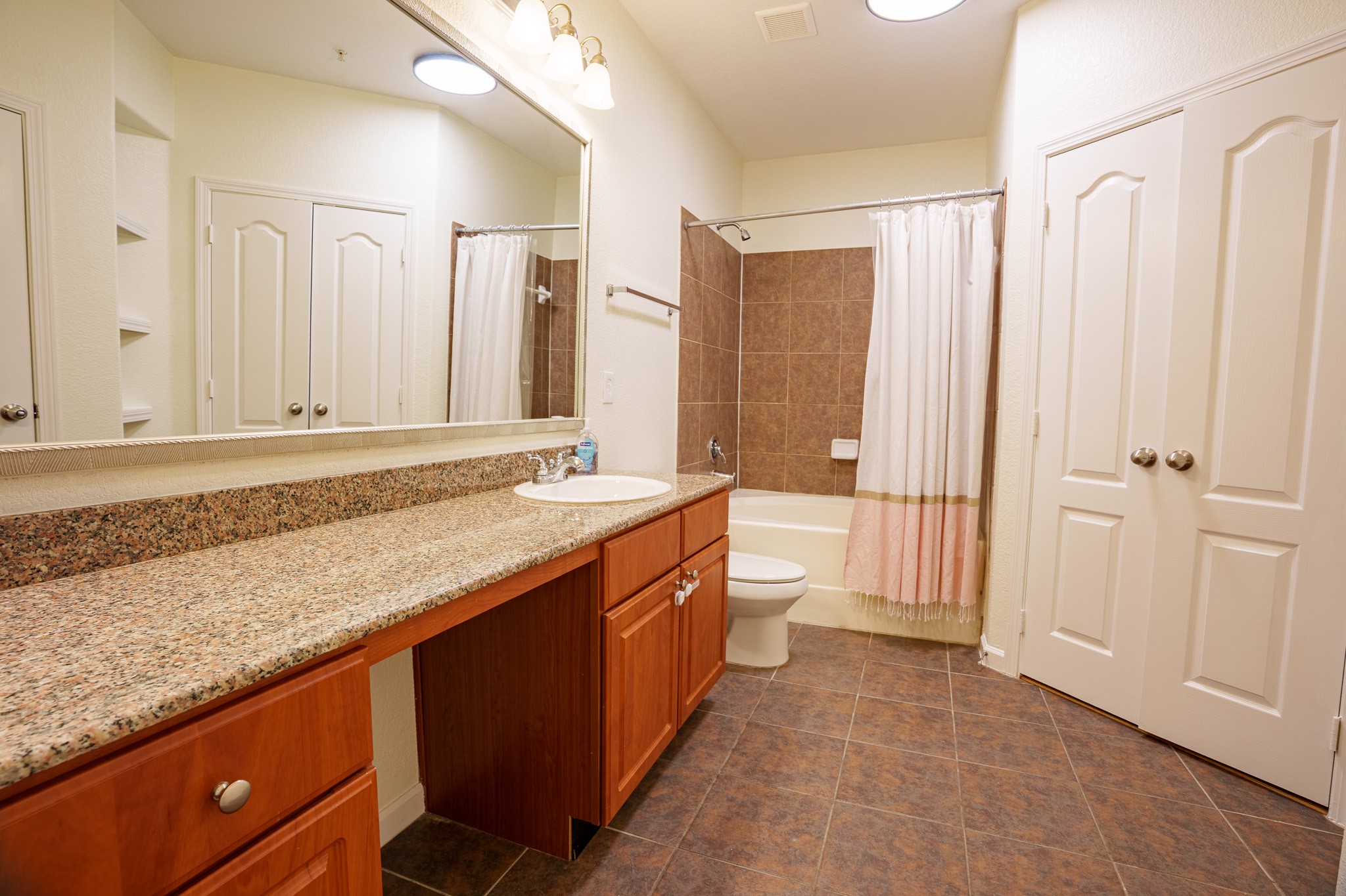 1711 Old Spanish Trail 312 Property Photo 20