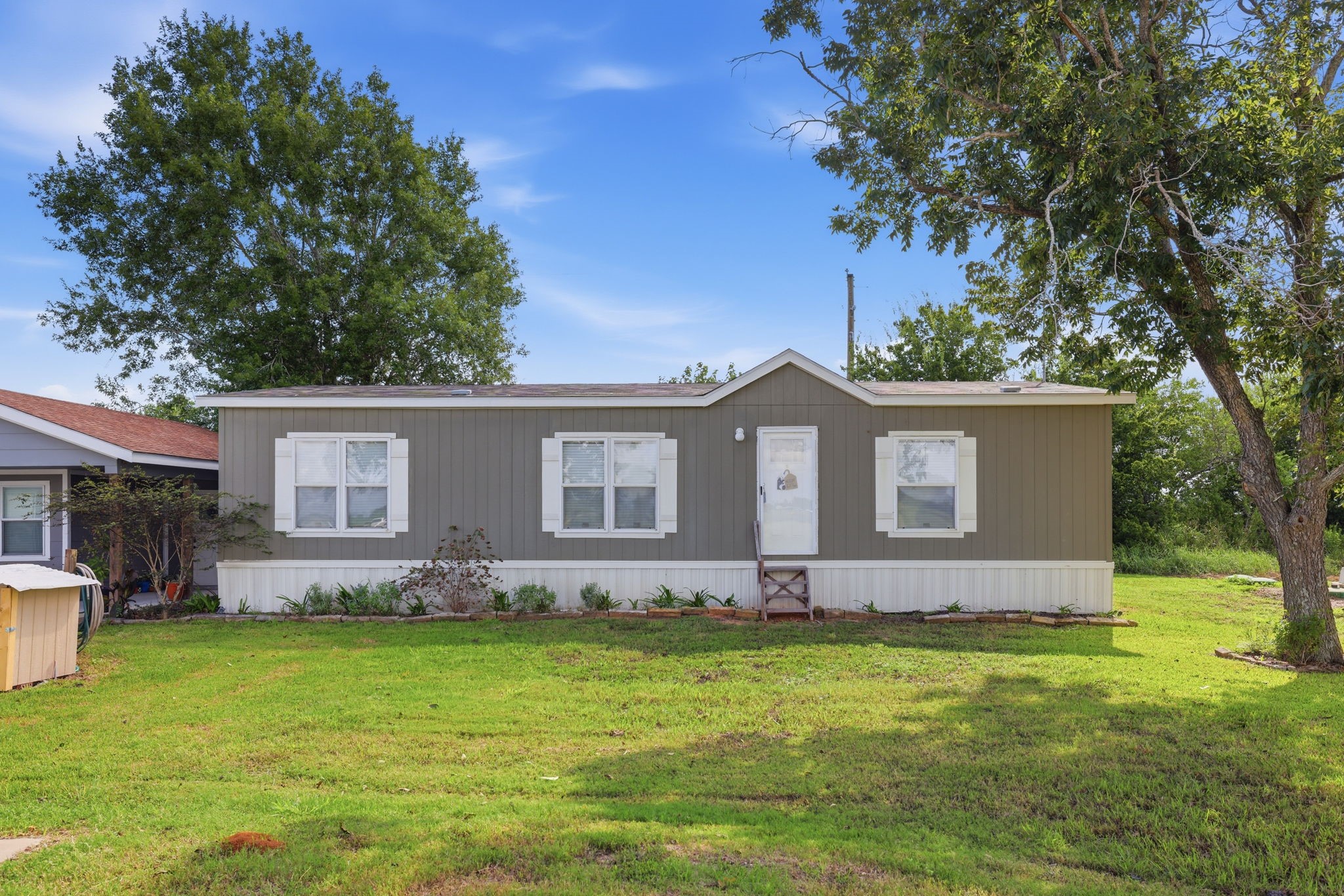 2422 Minks Road Property Photo 37