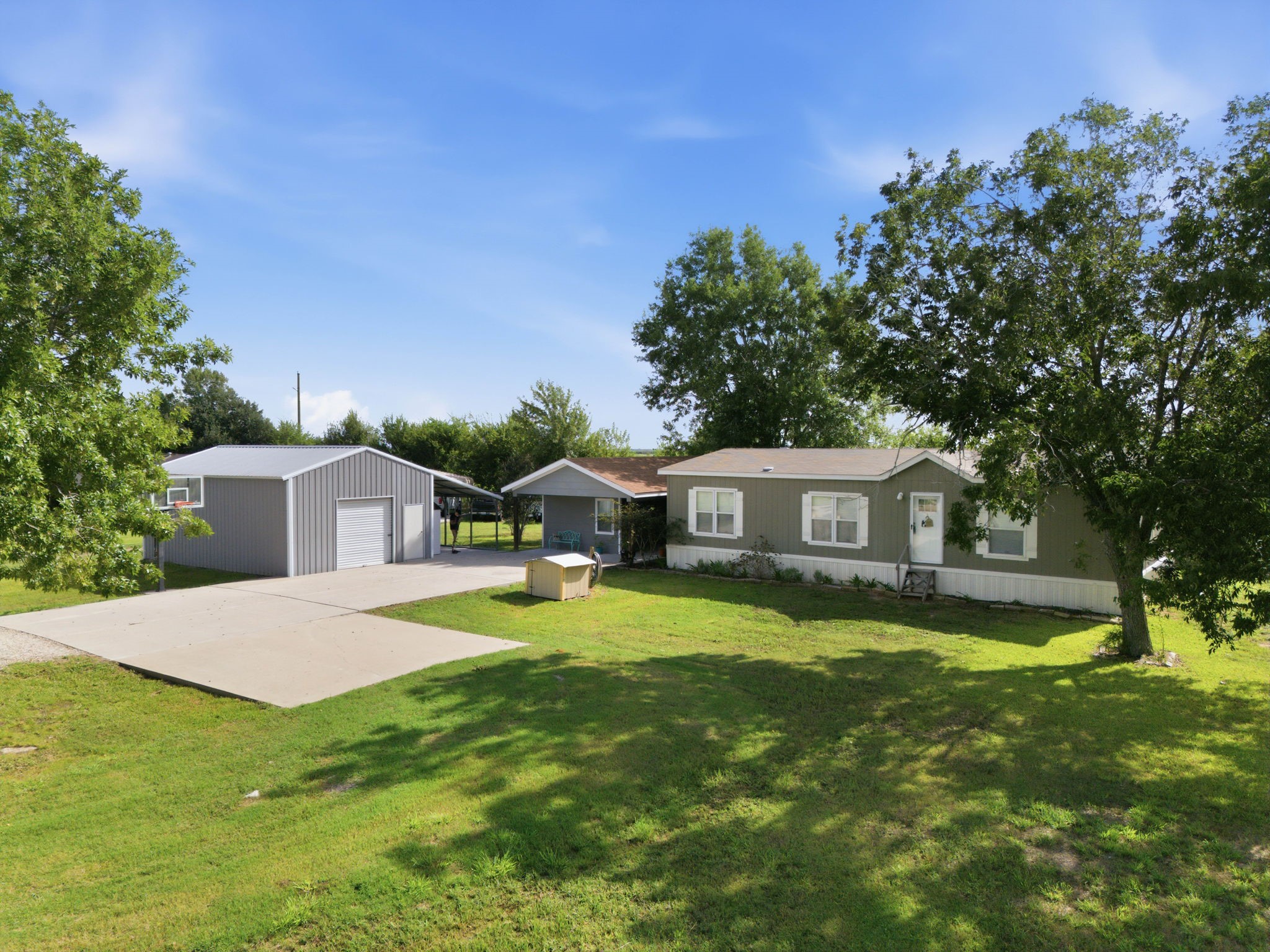 2422 Minks Road Property Photo 42