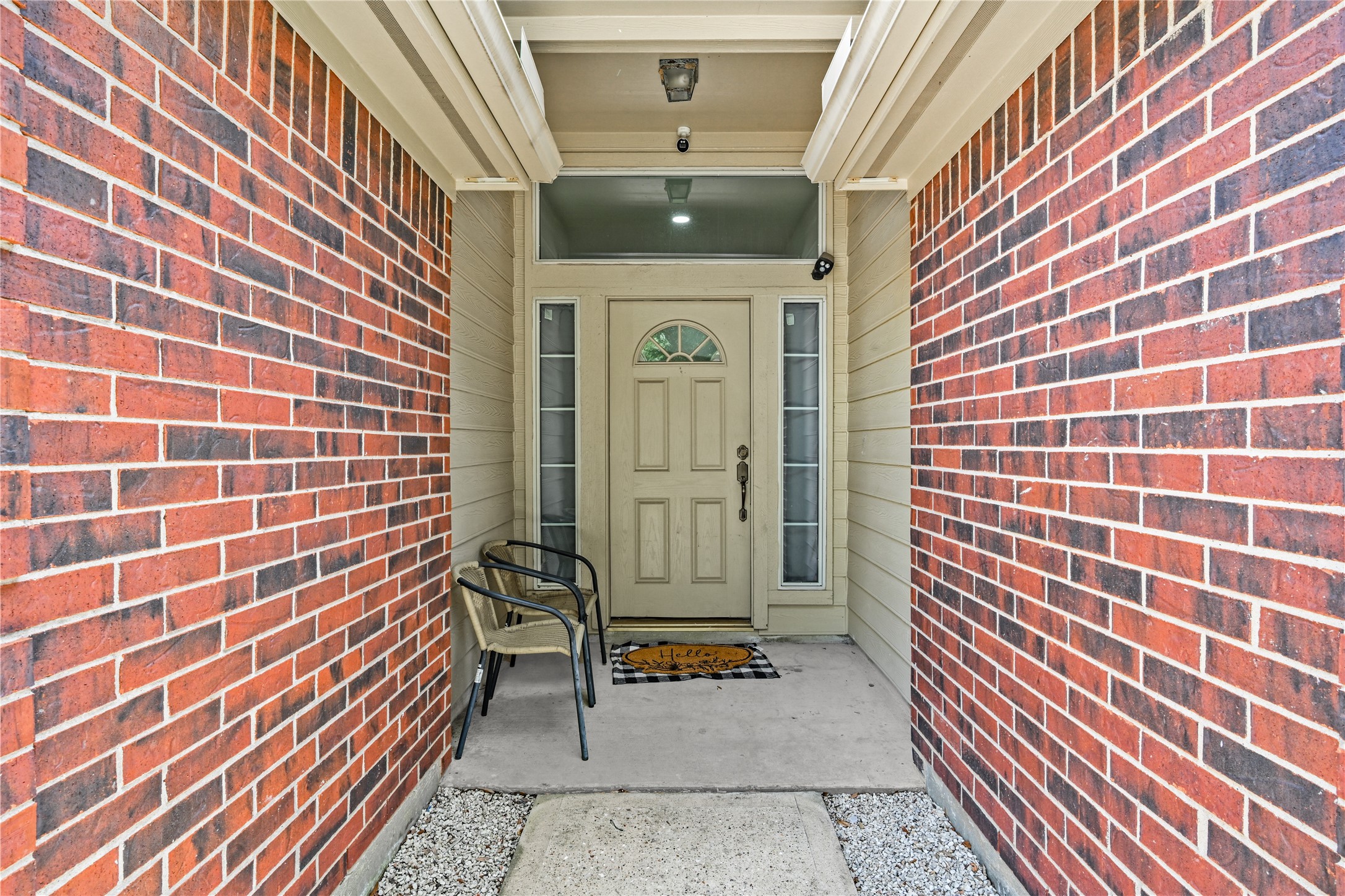 24027 Lestergate Drive Property Photo 3