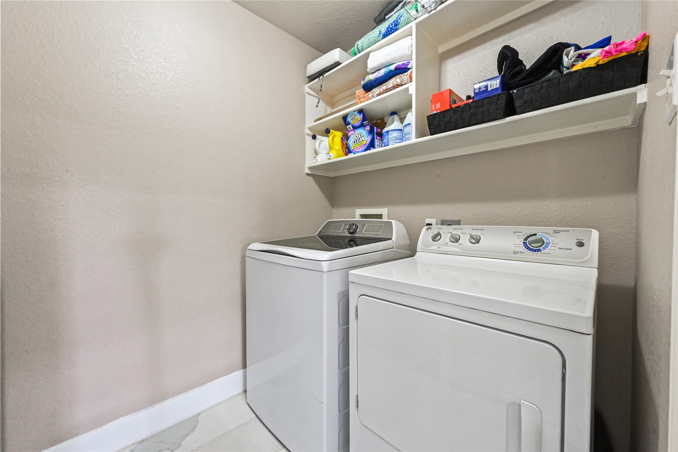 24027 Lestergate Drive Property Photo 17