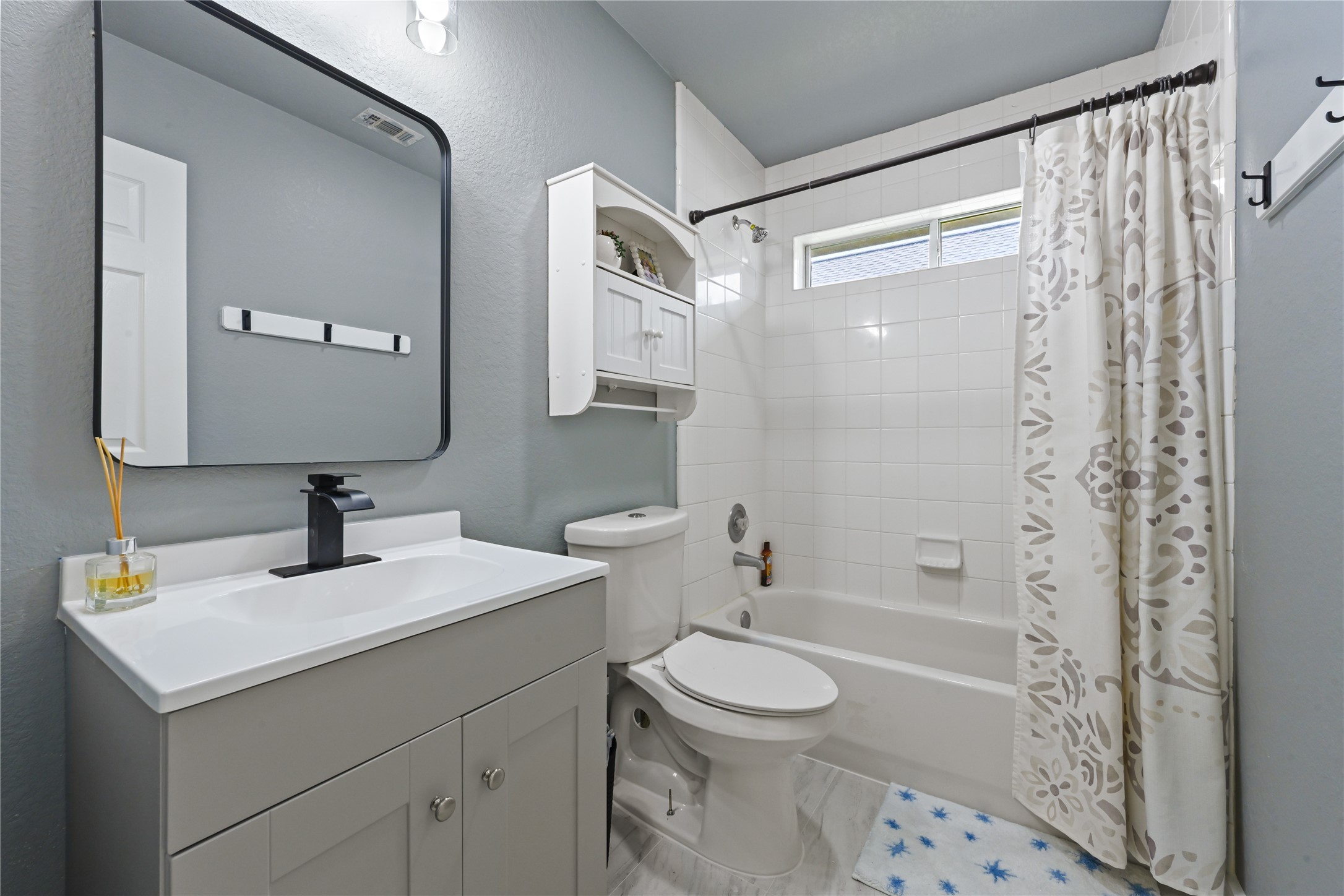 24027 Lestergate Drive Property Photo 21