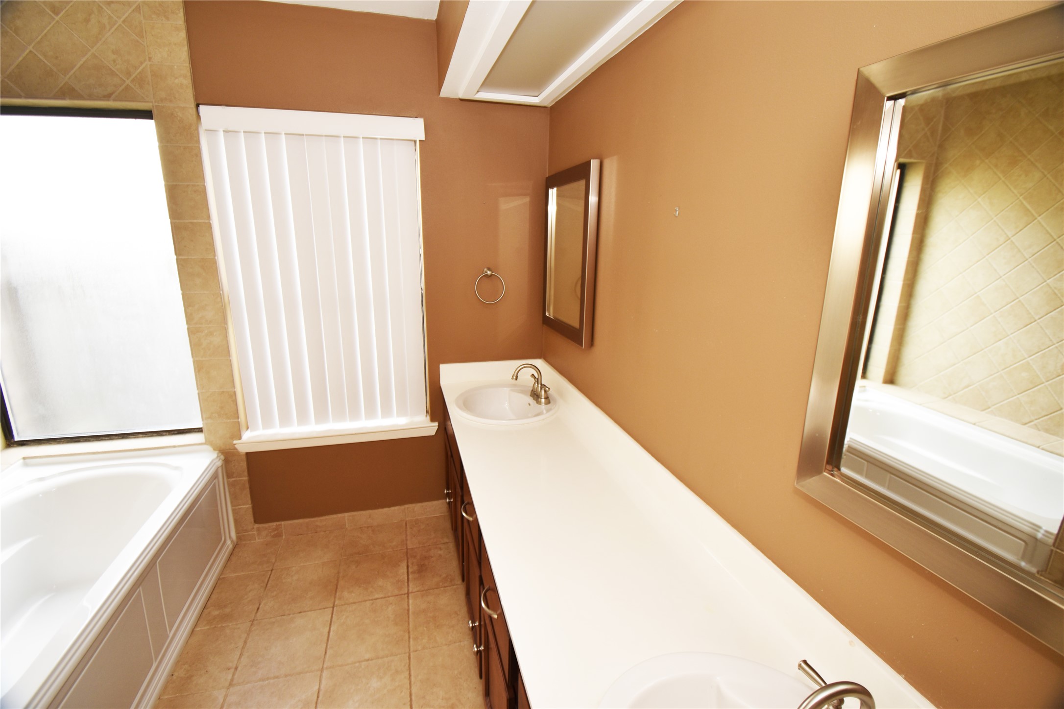 3034 The Highlands Drive Property Photo 10
