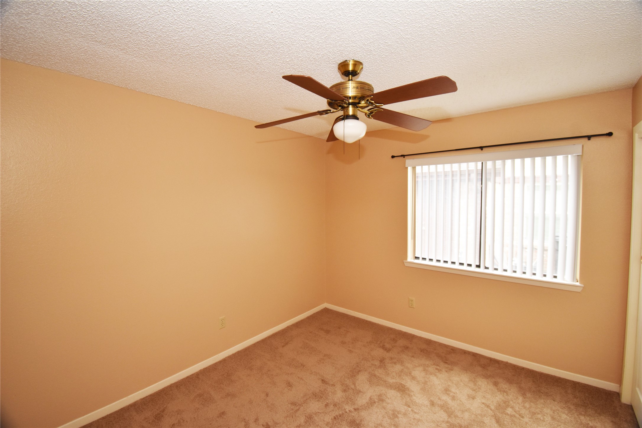 3034 The Highlands Drive Property Photo 12